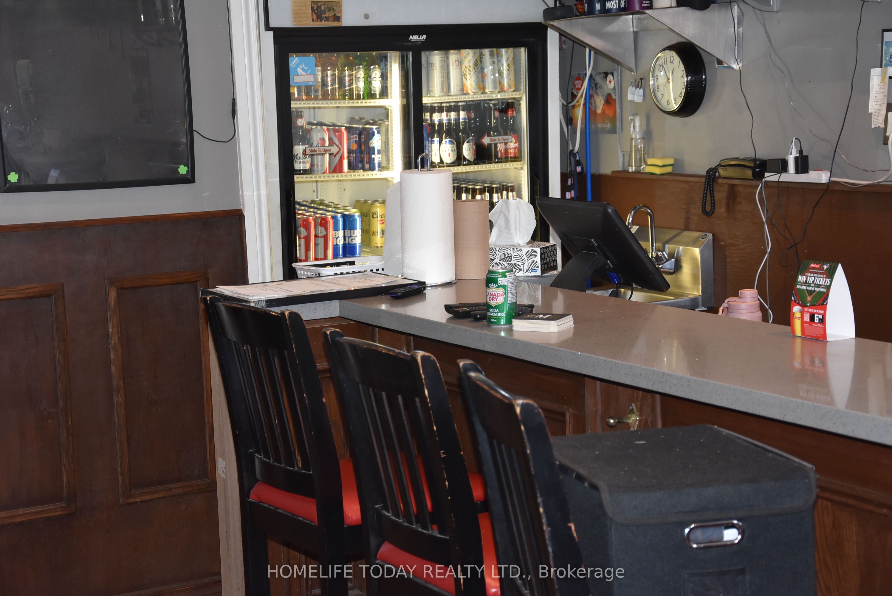 3045 Kingston Road Property Photo 13