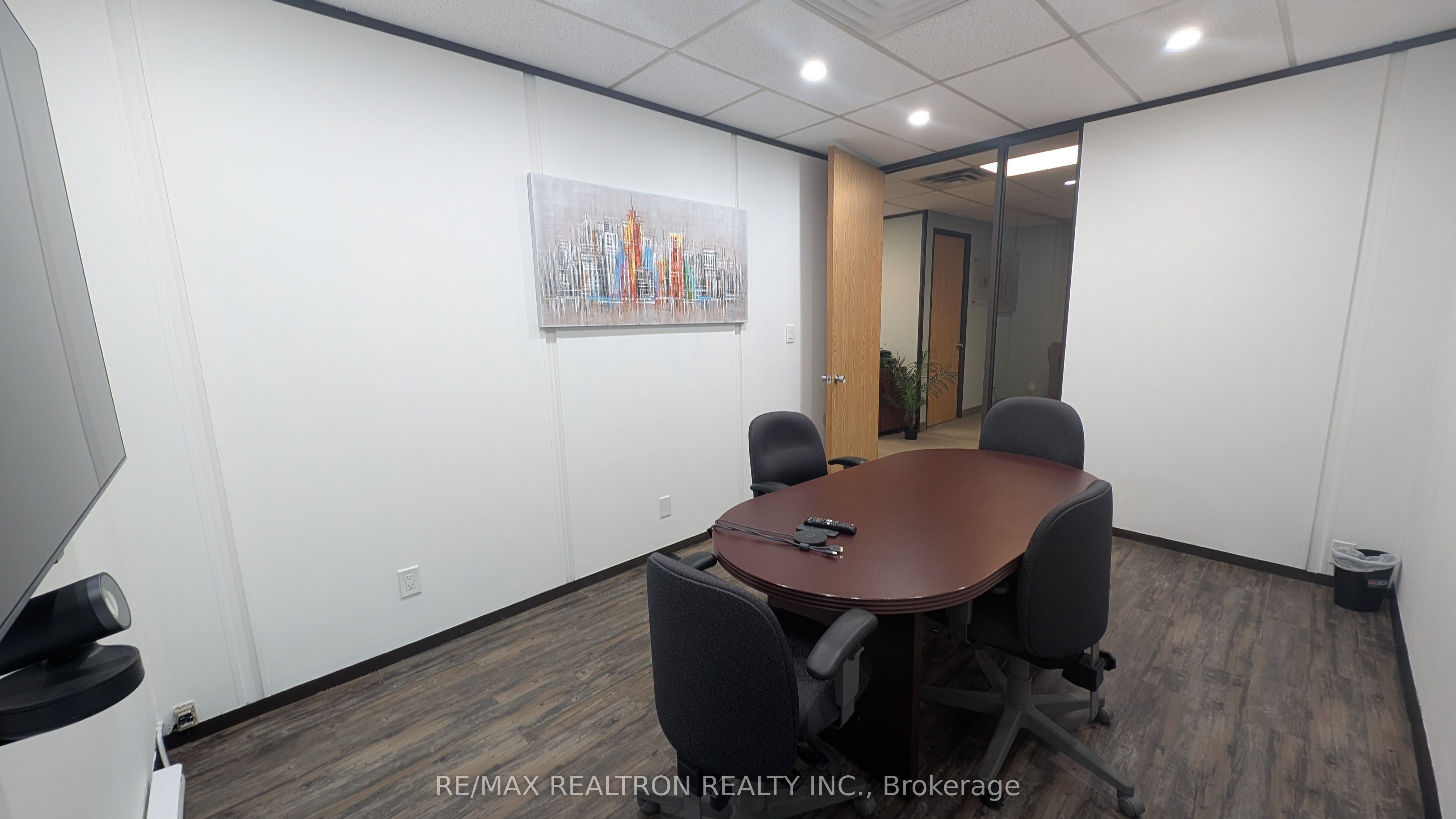 345 Kingston Road 104 Property Photo 25