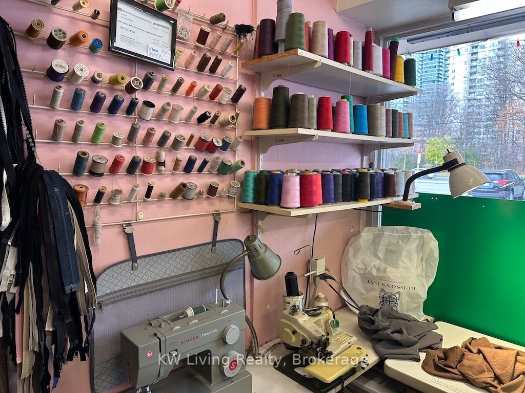 1581 Ellesmere Road Property Photo 7