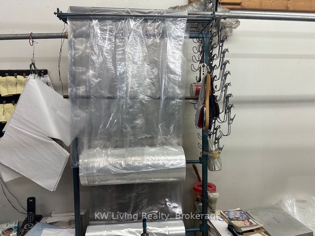 1581 Ellesmere Road Property Photo 10