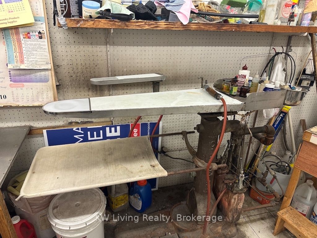 1581 Ellesmere Road Property Photo 19