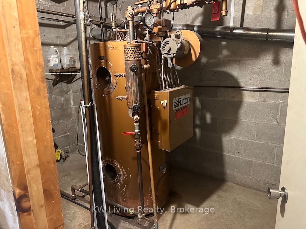 1581 Ellesmere Road Property Photo 20