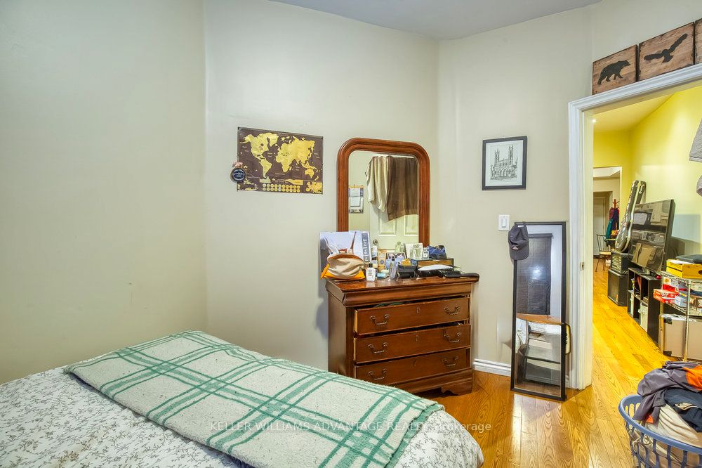 218 Broadview Avenue Property Photo 6