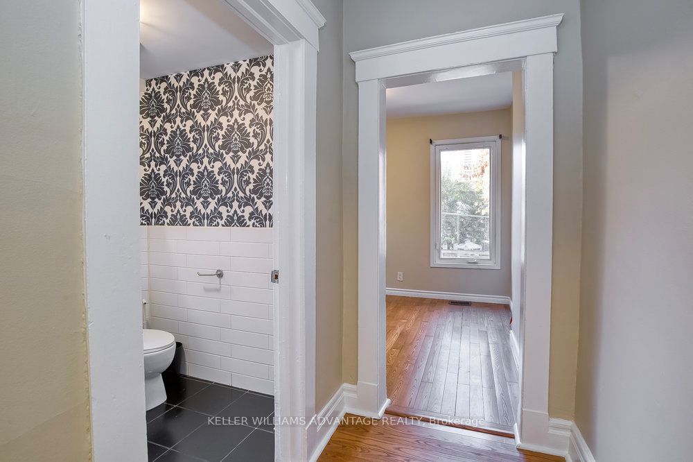 218 Broadview Avenue Property Photo 14