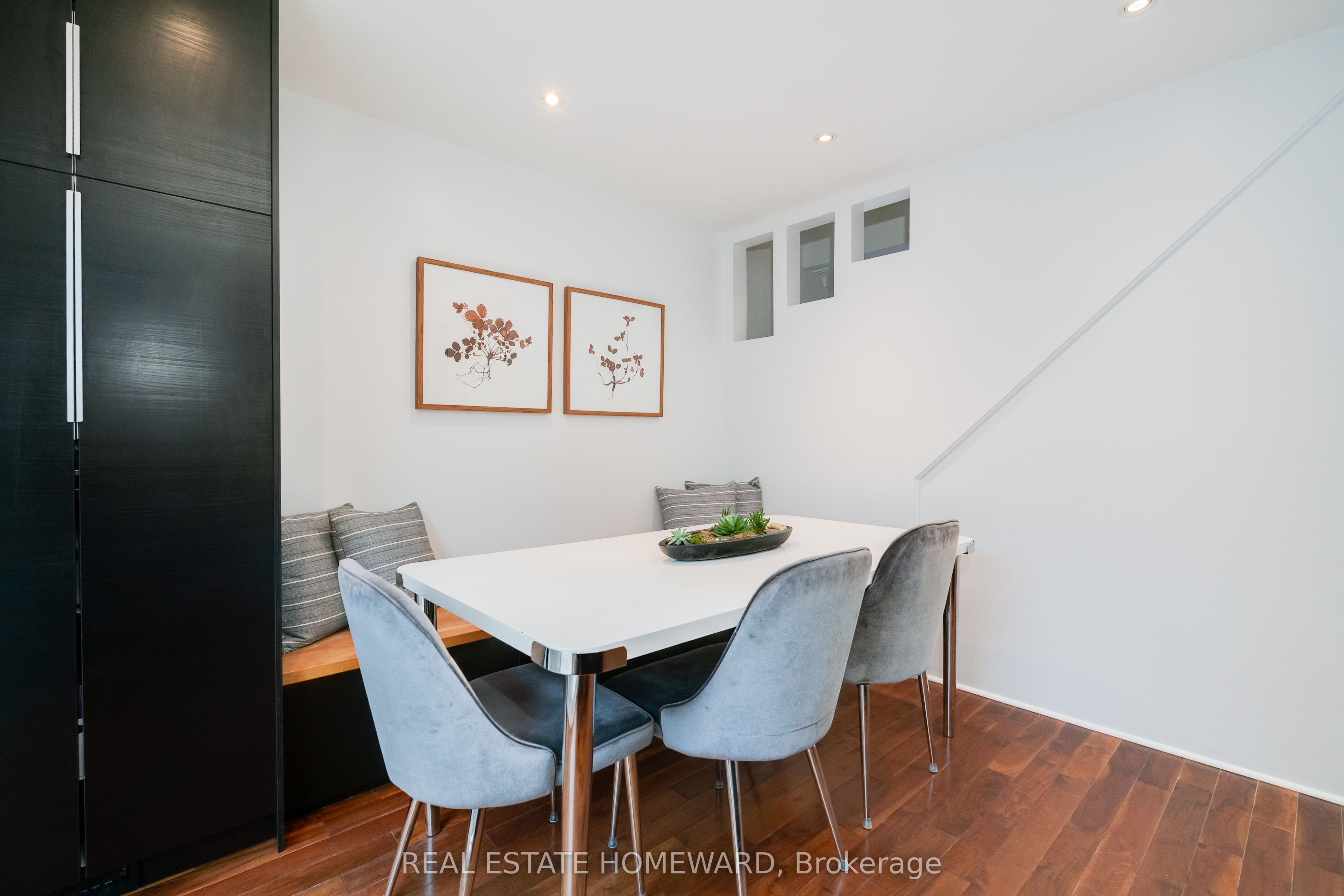 10 Norlong Boulevard Property Photo 17