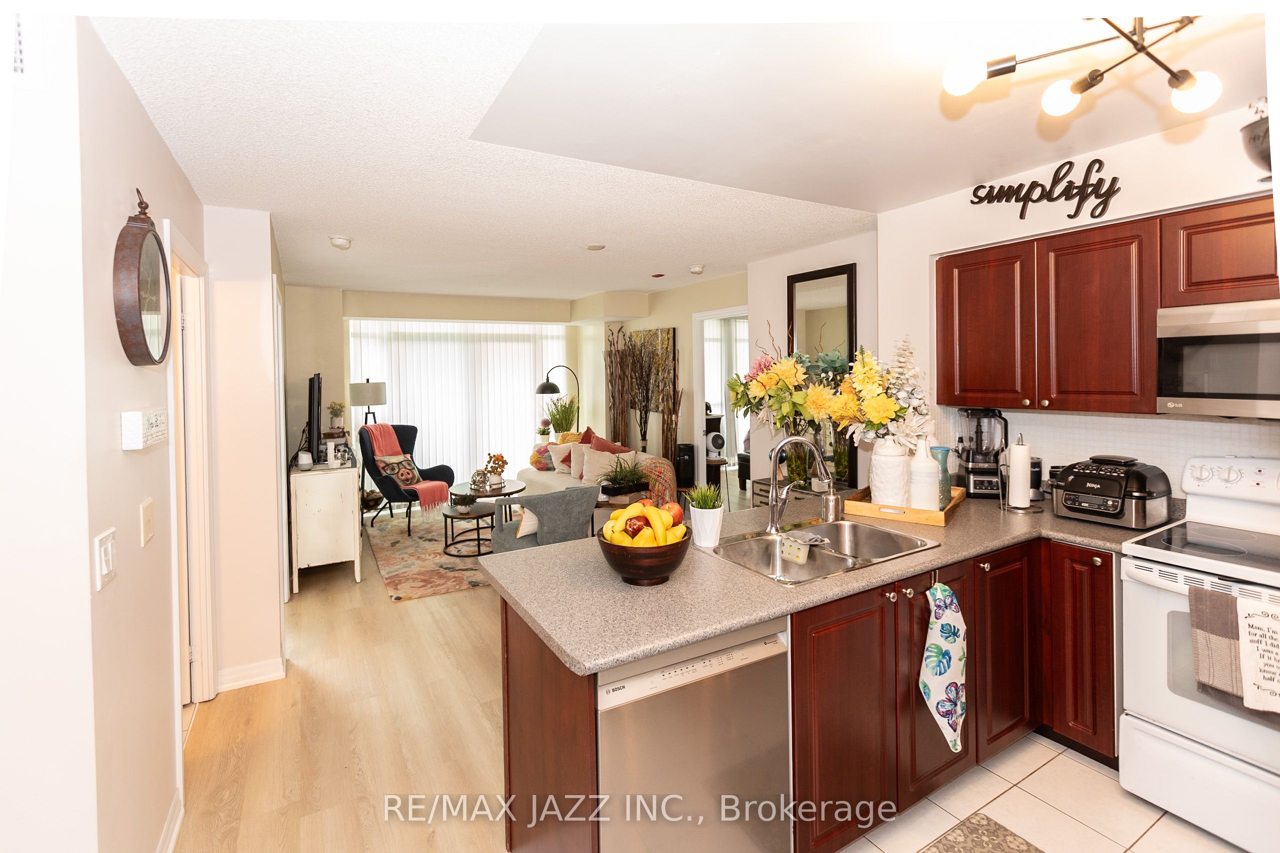 1600 Charles Street 714 Property Photo 15