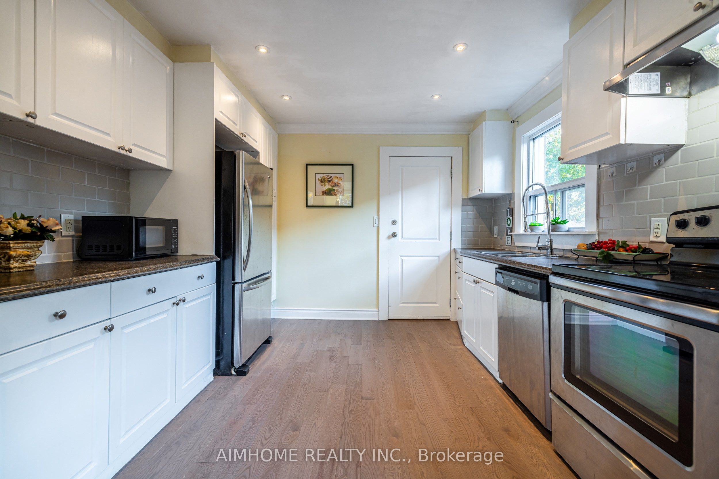 497 Dawes Road Property Photo 6