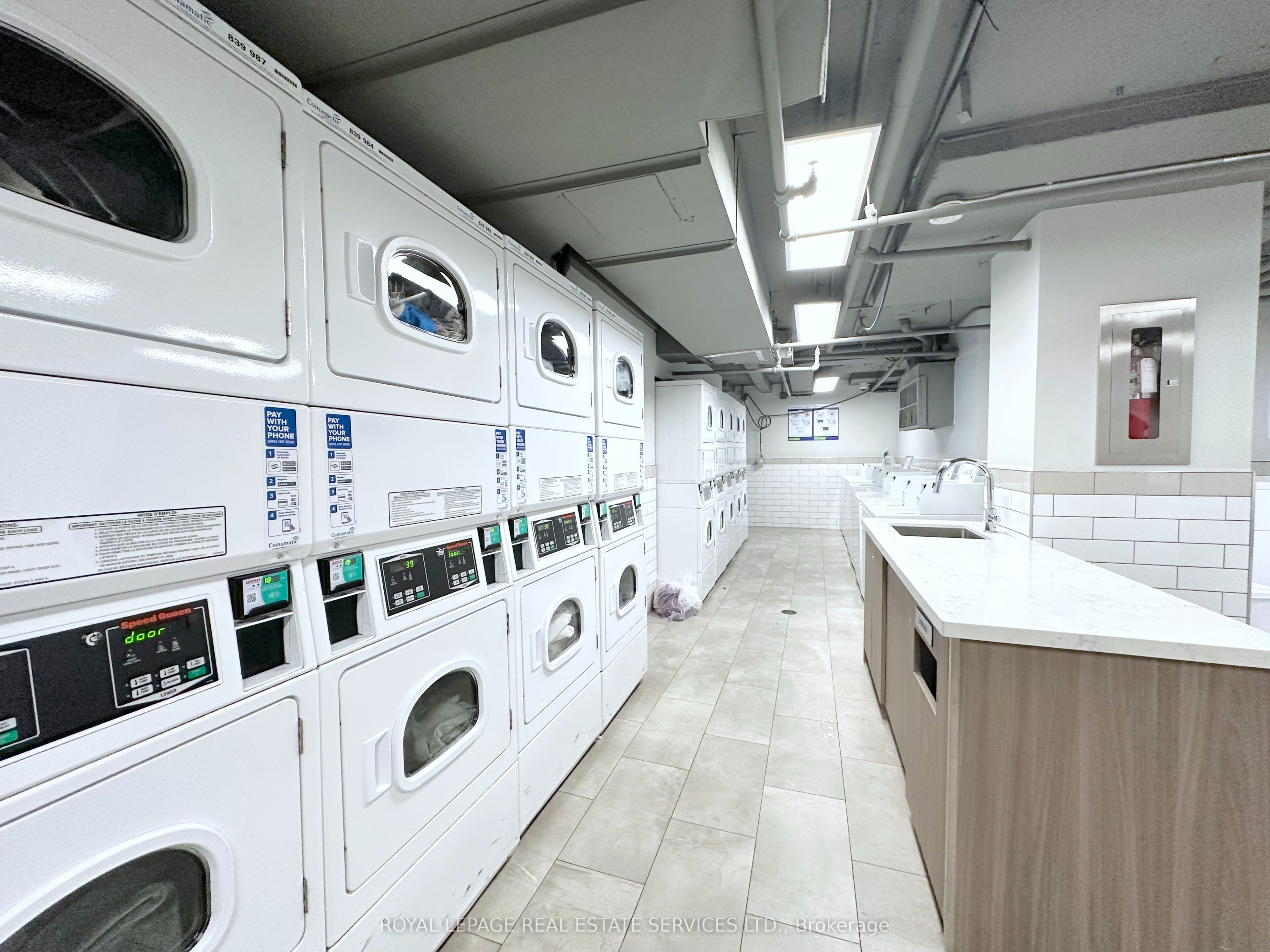 2575 Danforth Avenue 2312 Property Photo 13