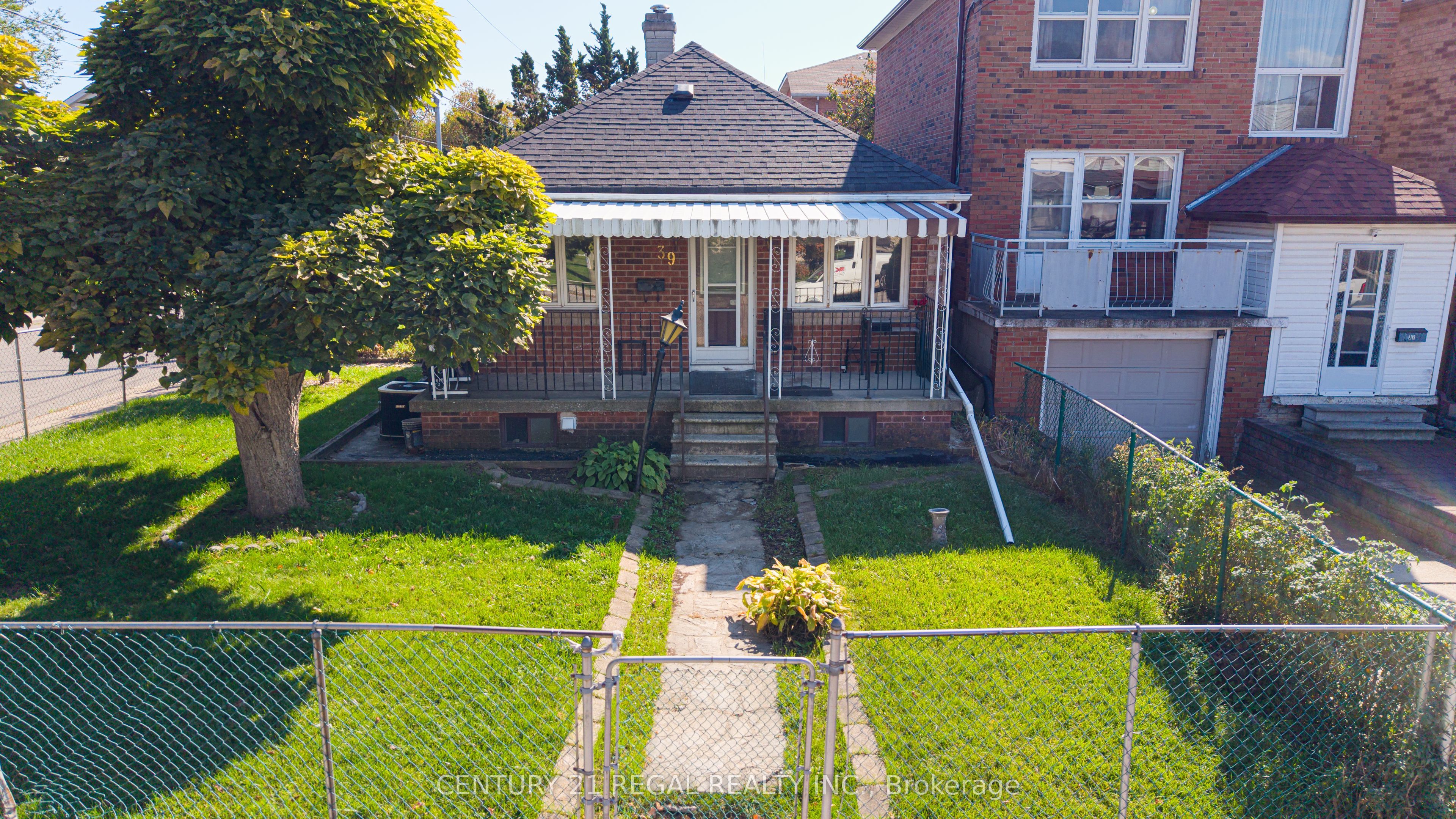 39 Butterworth Avenue Property Photo 4