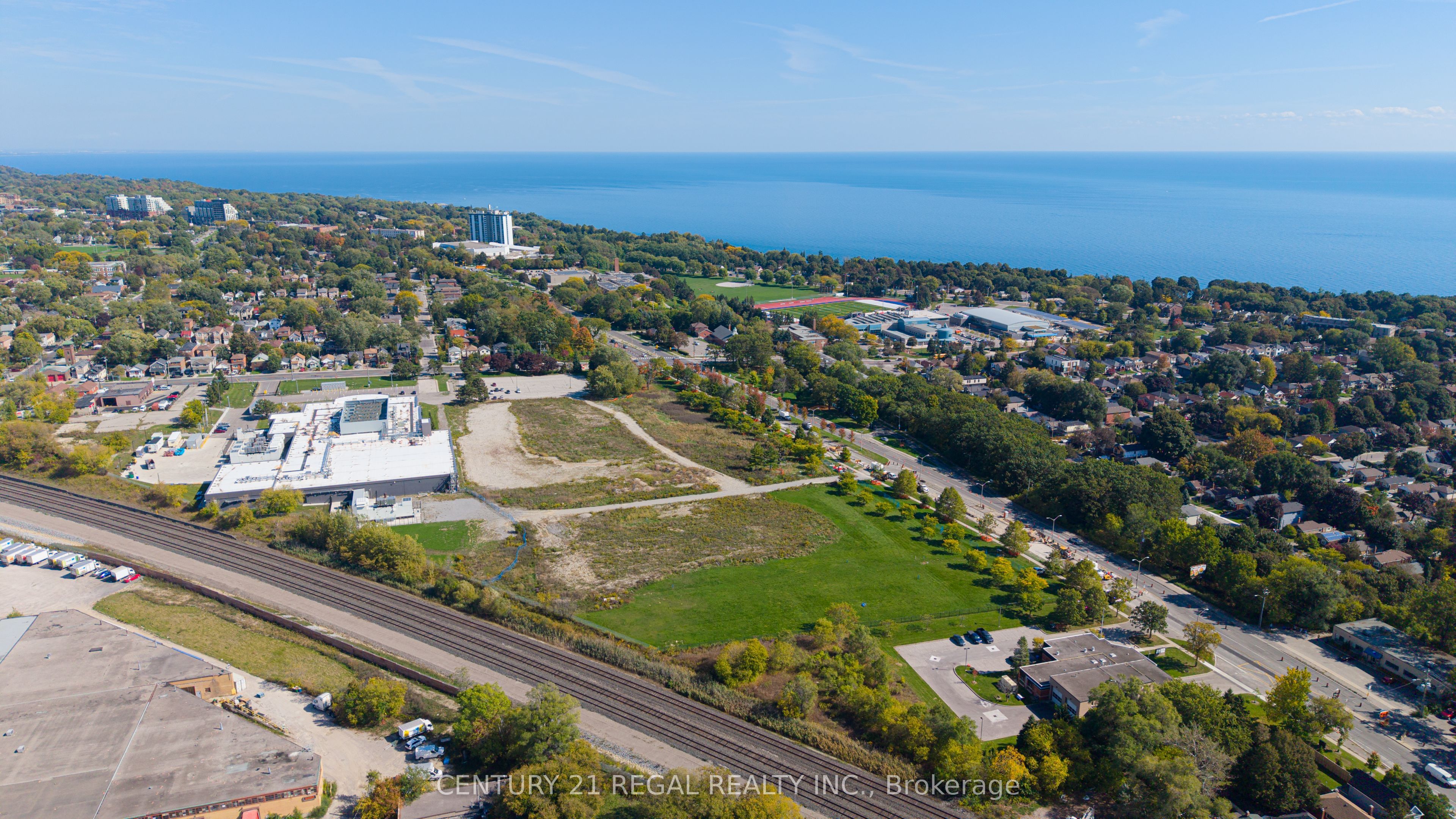 39 Butterworth Avenue Property Photo 30