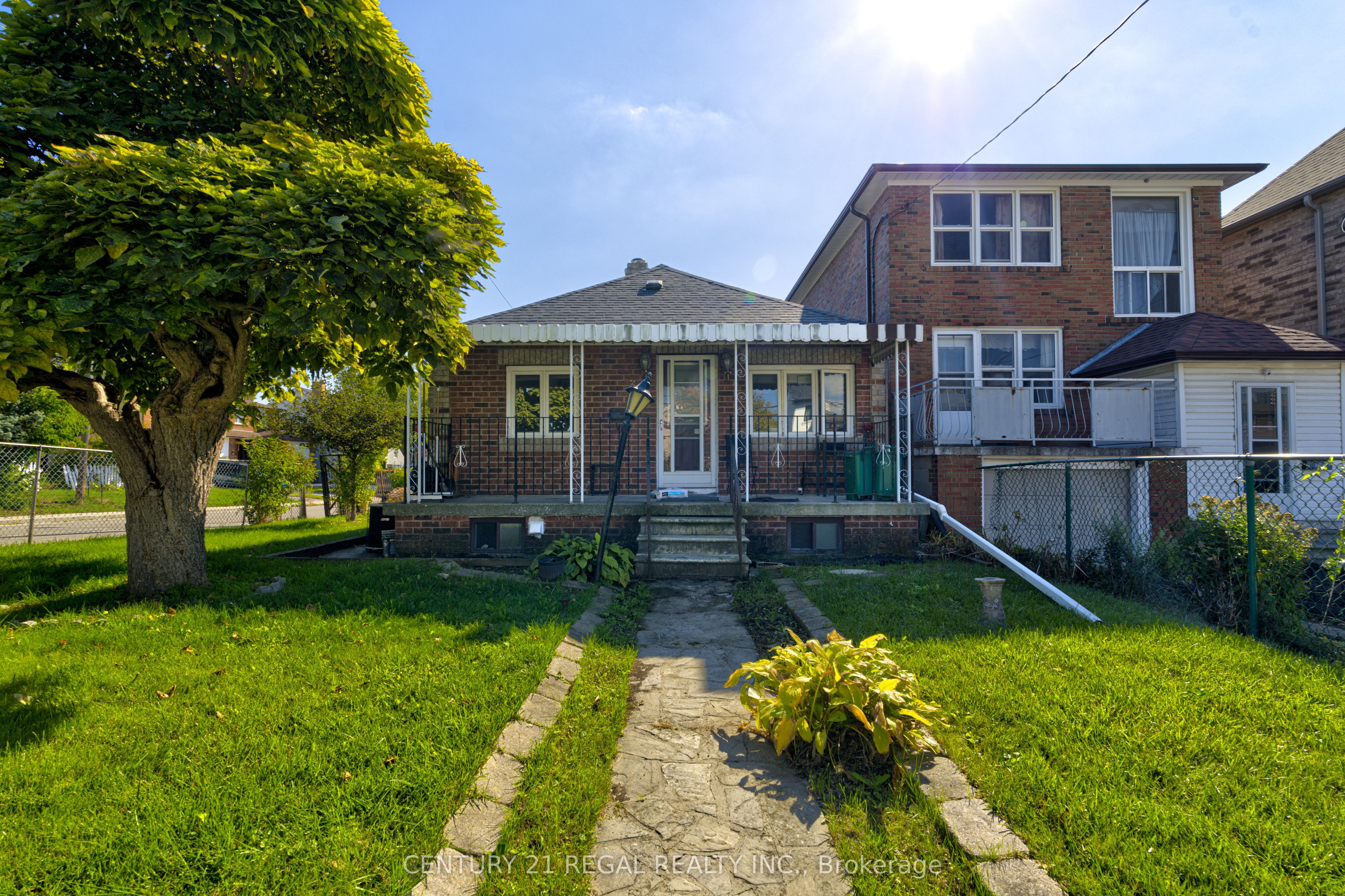 39 Butterworth Avenue Property Photo 32