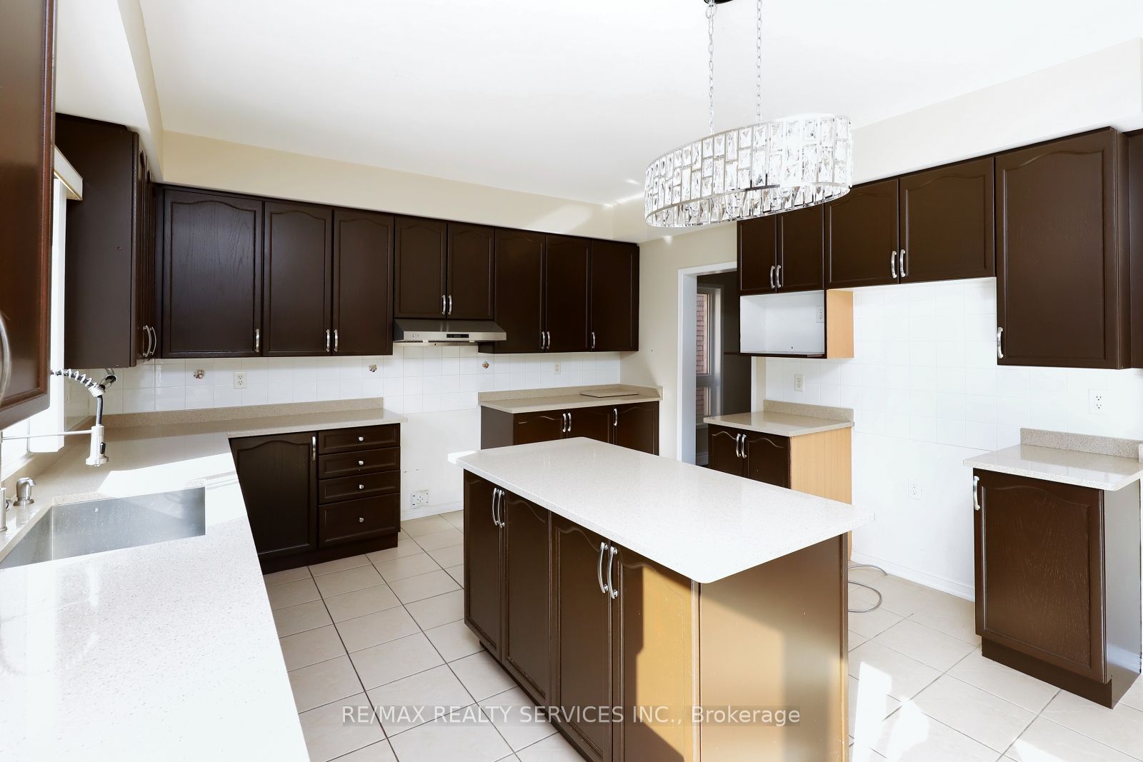 17 Ballantyne Dr Property Photo 13