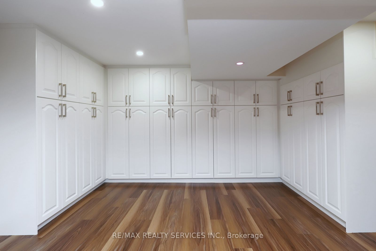 17 Ballantyne Dr Property Photo 32