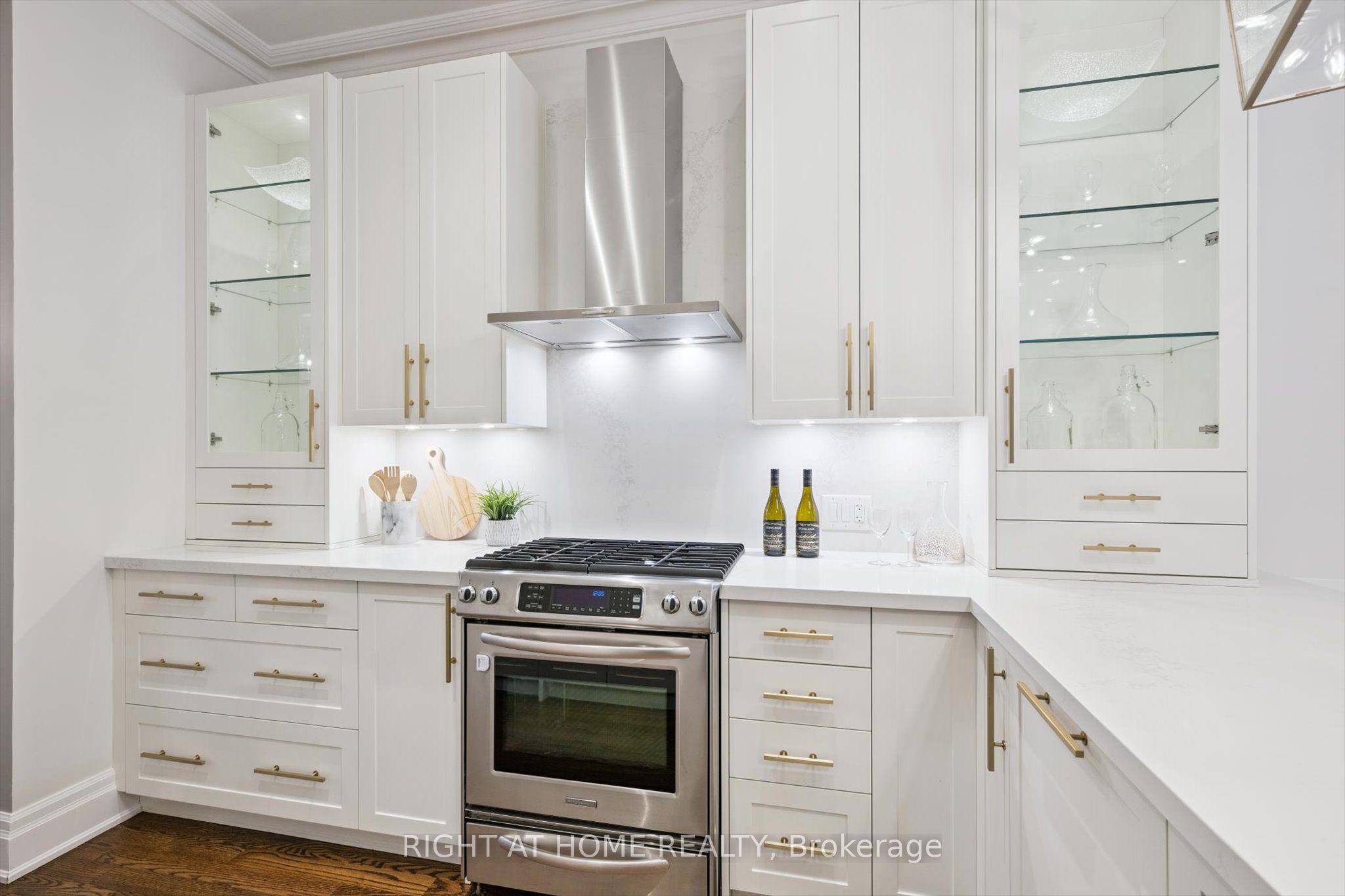 64 Wheeler Avenue Property Photo 15