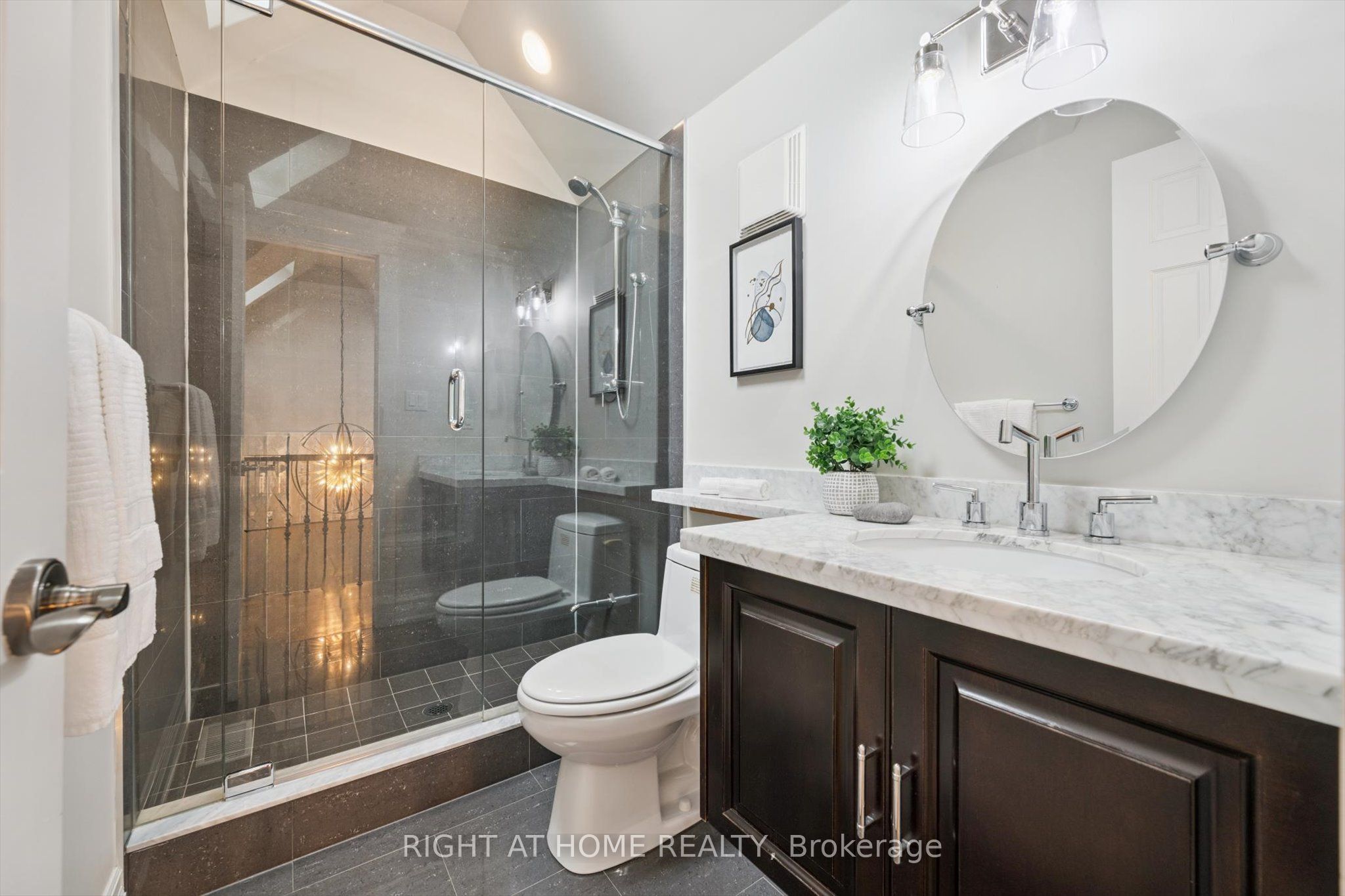 64 Wheeler Avenue Property Photo 36