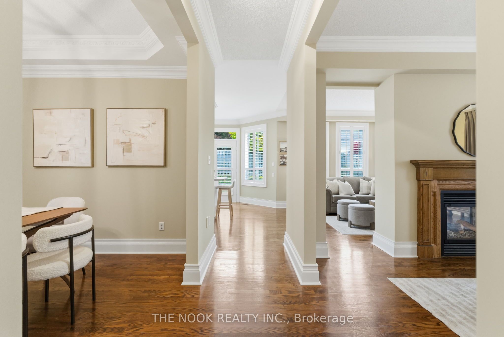 969 Ridgemount Blvd Property Photo 11