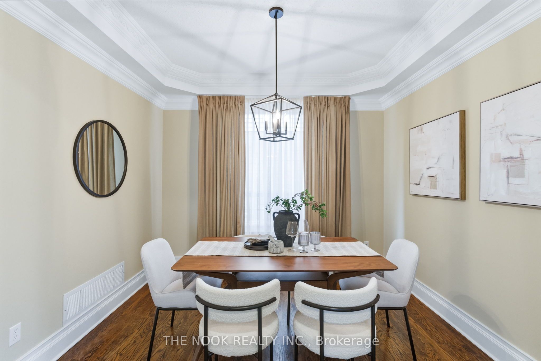 969 Ridgemount Blvd Property Photo 12