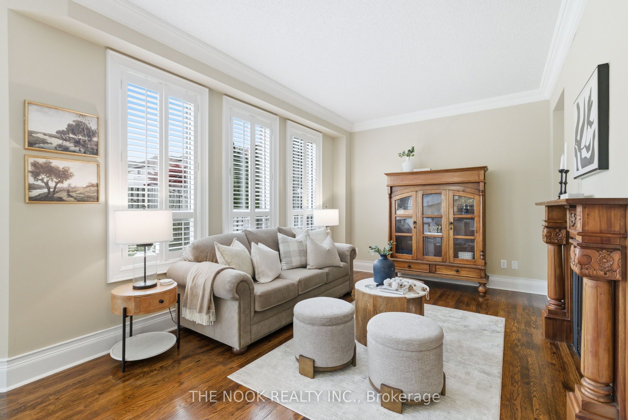 969 Ridgemount Blvd Property Photo 24