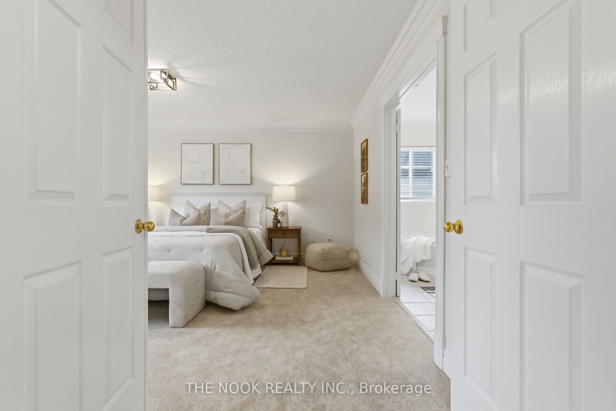 969 Ridgemount Blvd Property Photo 26