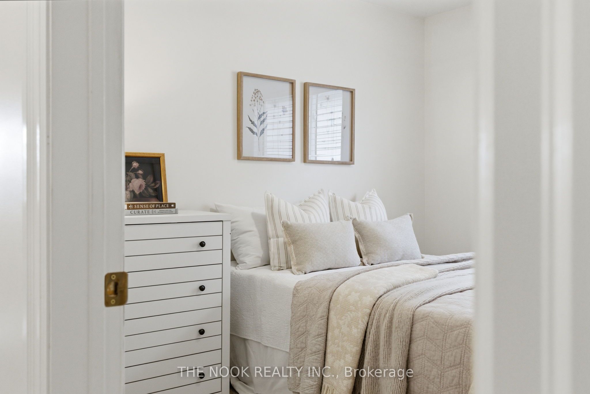 969 Ridgemount Blvd Property Photo 32