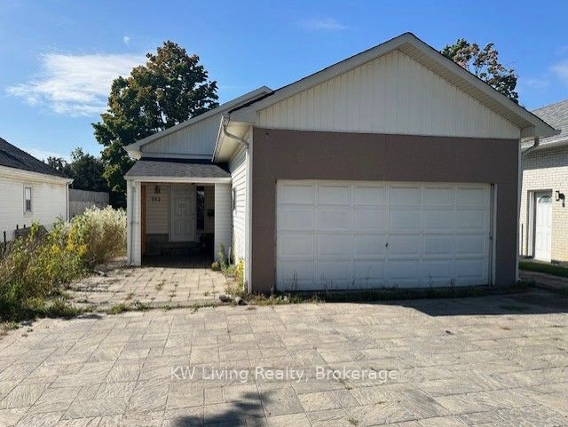 782 Liverpool Rd Property Photo 1