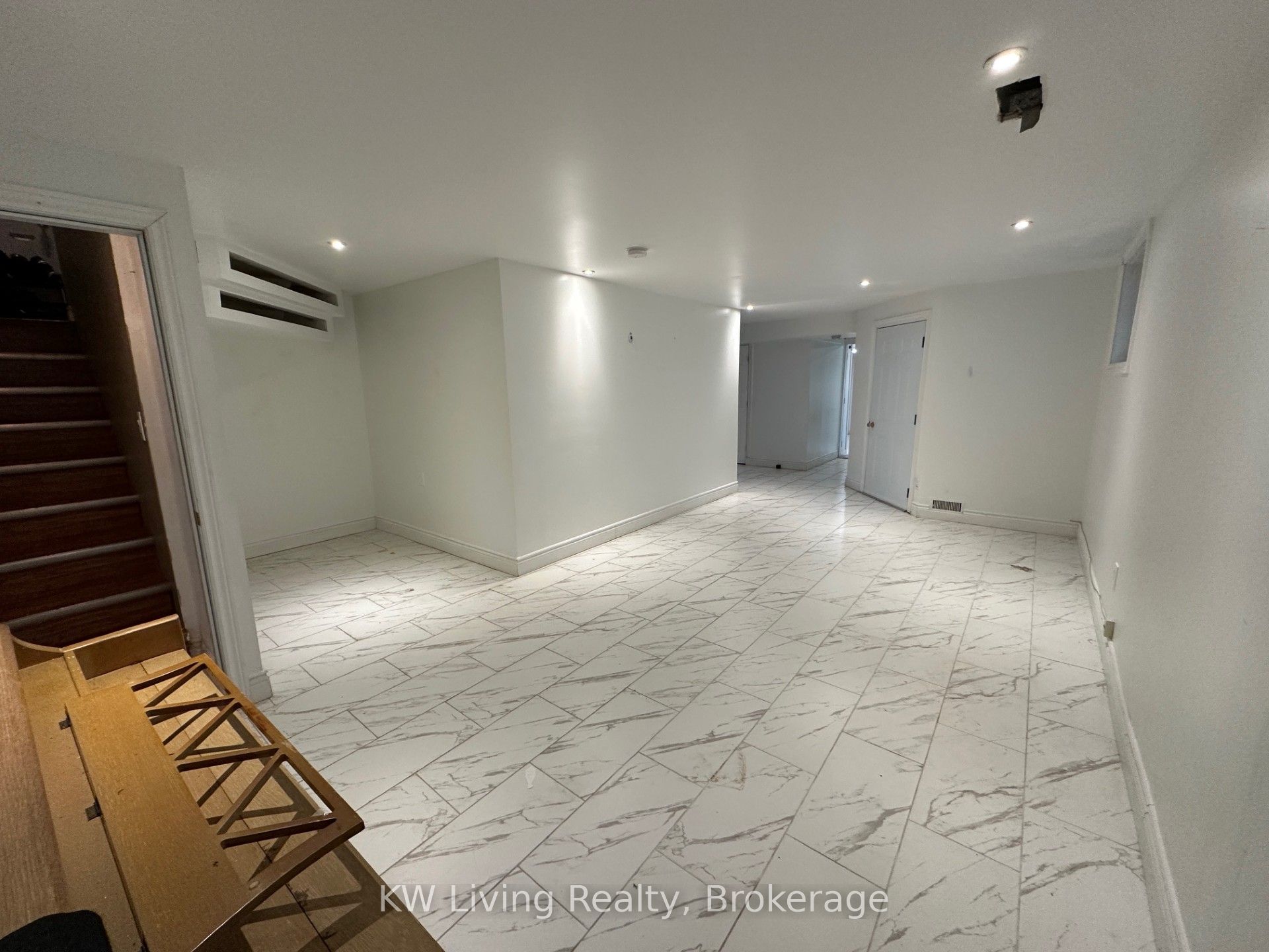 782 Liverpool Rd Property Photo 4