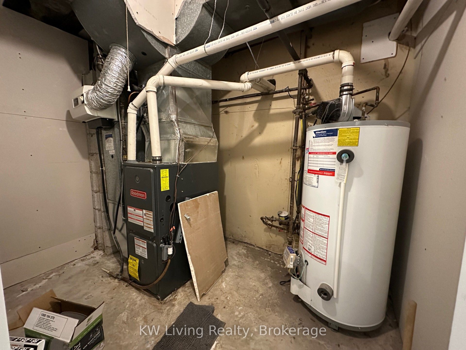 782 Liverpool Rd Property Photo 5