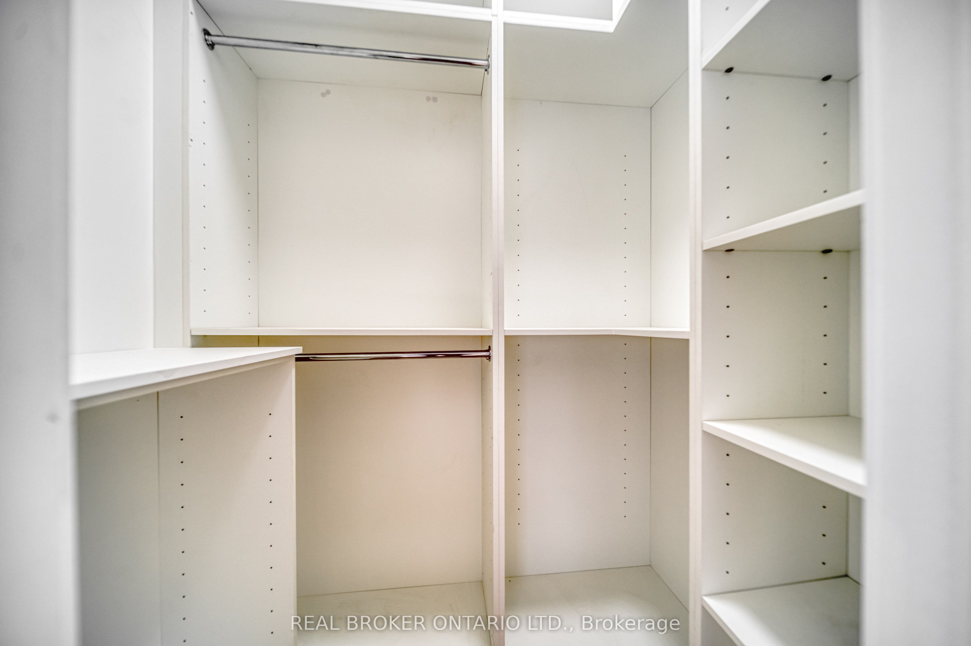 72 Jones Avenue Unit R Property Photo 10