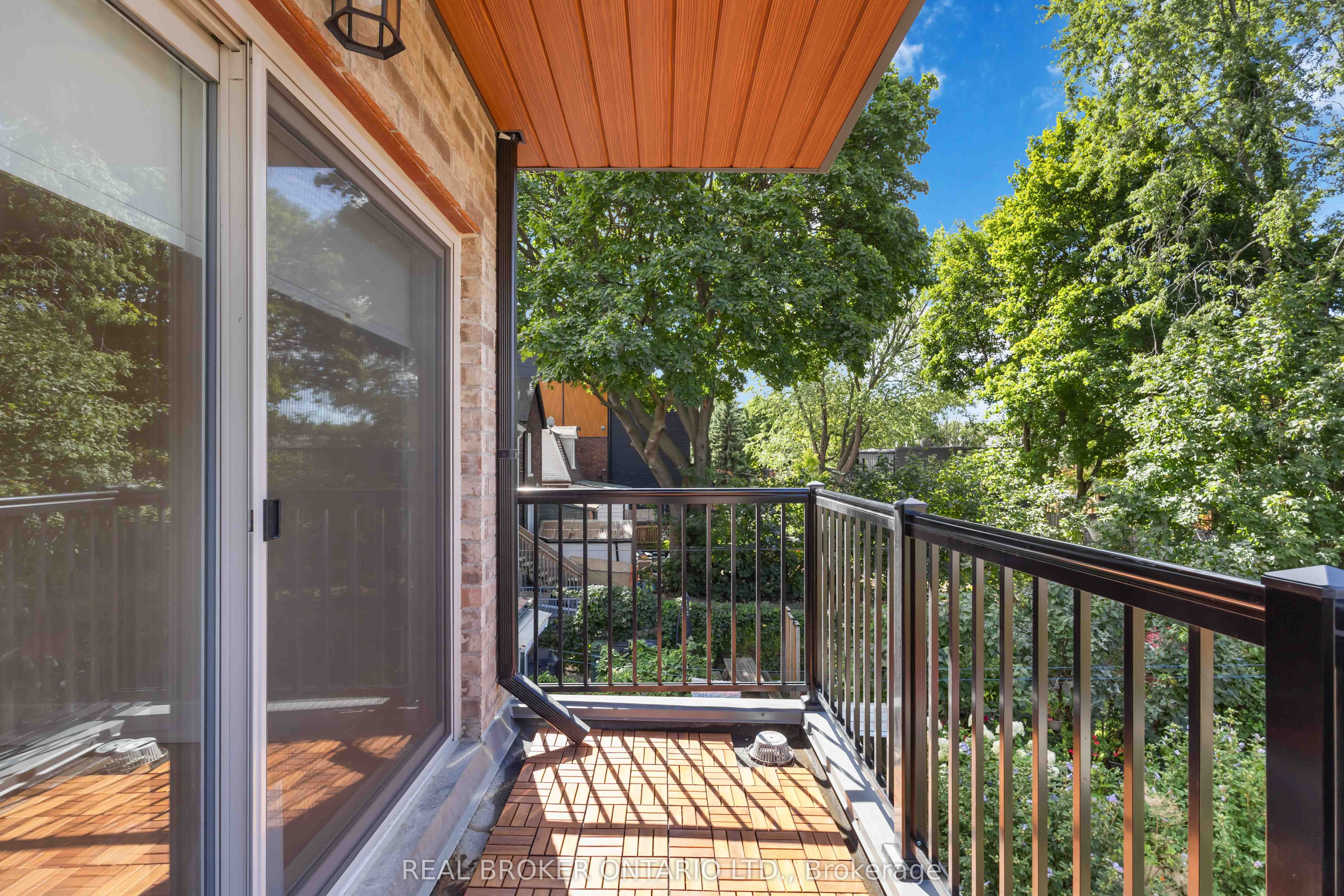 72 Jones Avenue Unit R Property Photo 27