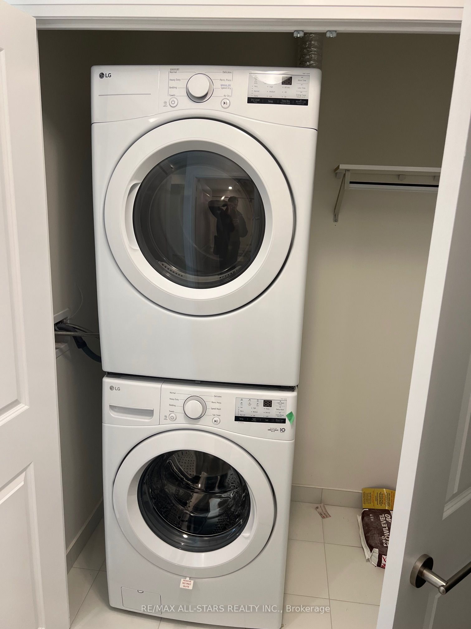 3270 Sheppard Avenue E 1826 Property Photo 9