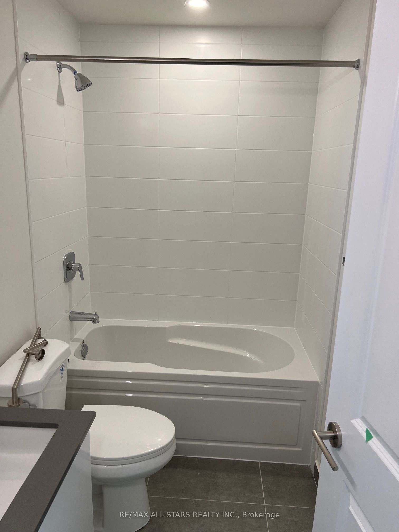 3270 Sheppard Avenue E 1826 Property Photo 10