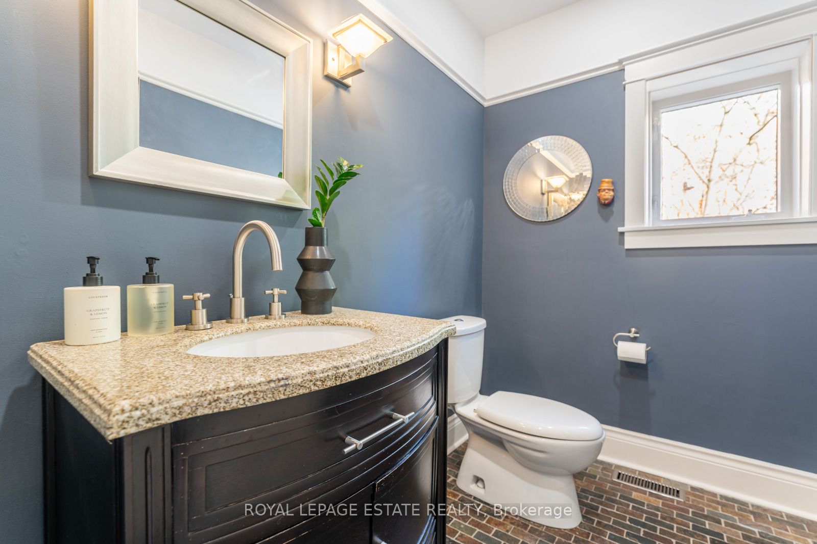 6 Bracken Avenue Property Photo 13