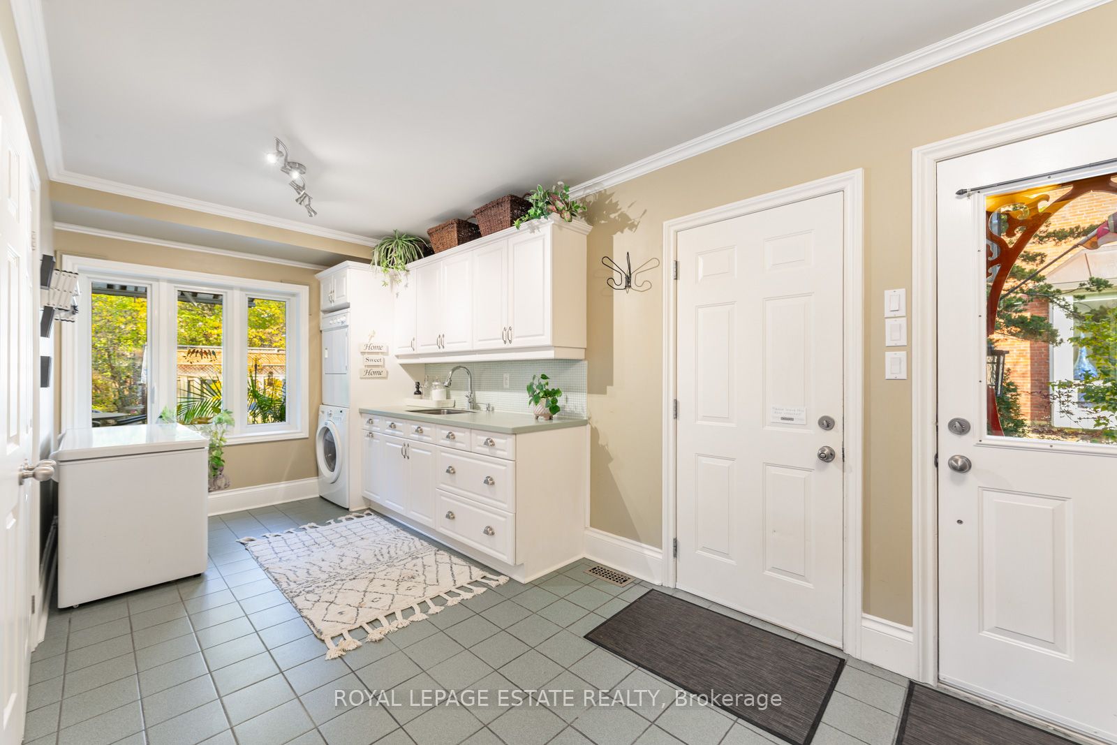 6 Bracken Avenue Property Photo 16