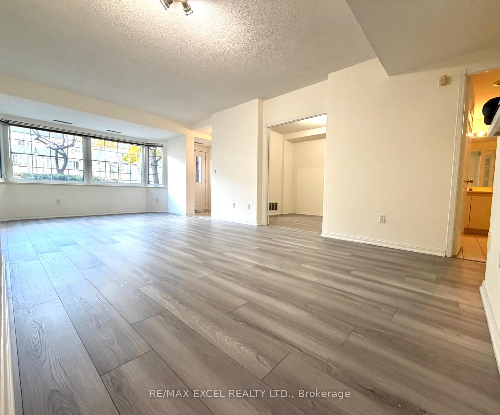 188 Bonis Avenue 608 Property Photo 8