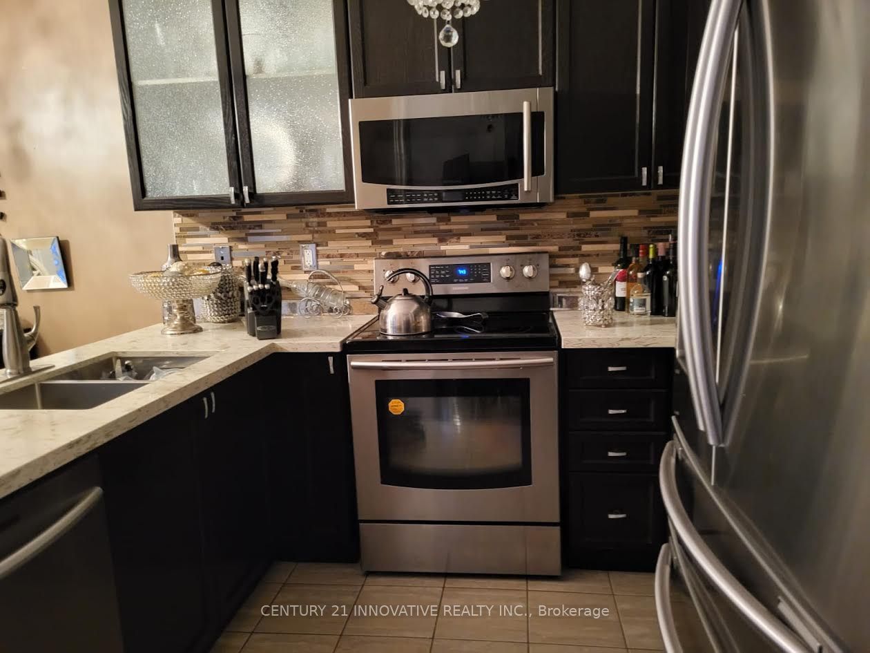 2757 William Jackson Dr Property Photo 2