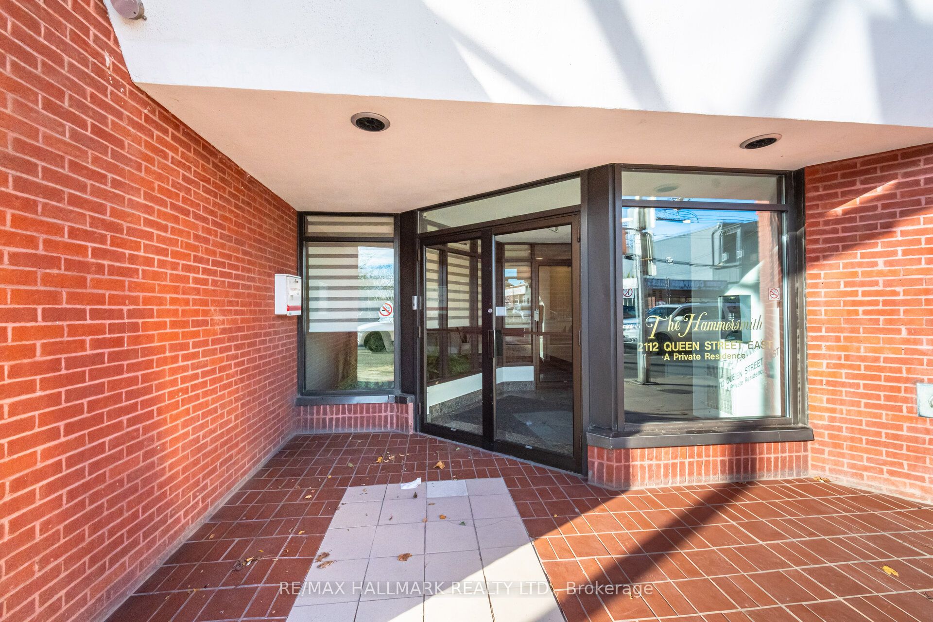 2112 Queen Street E #10 Property Photo 2