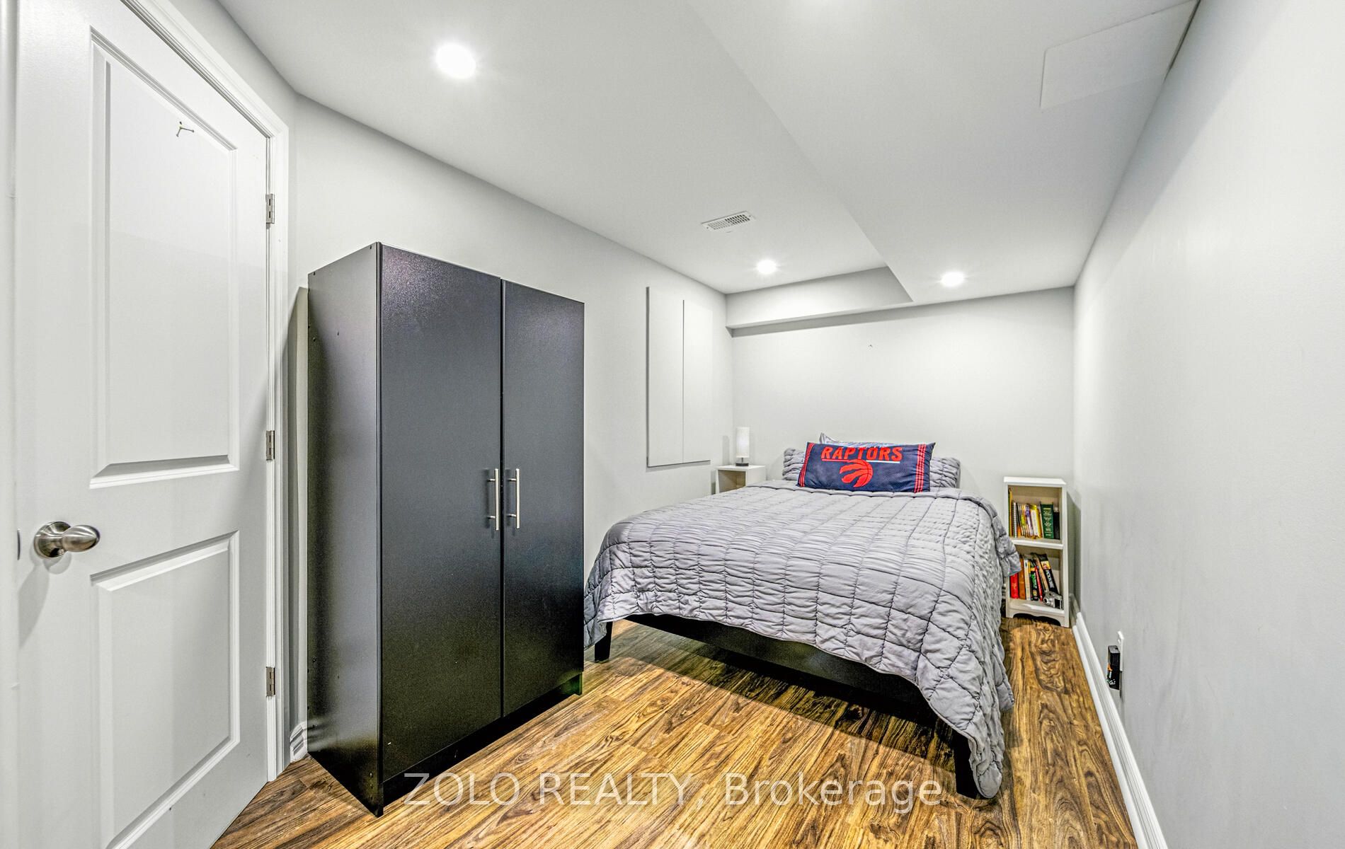 504 Halo Street Property Photo 34