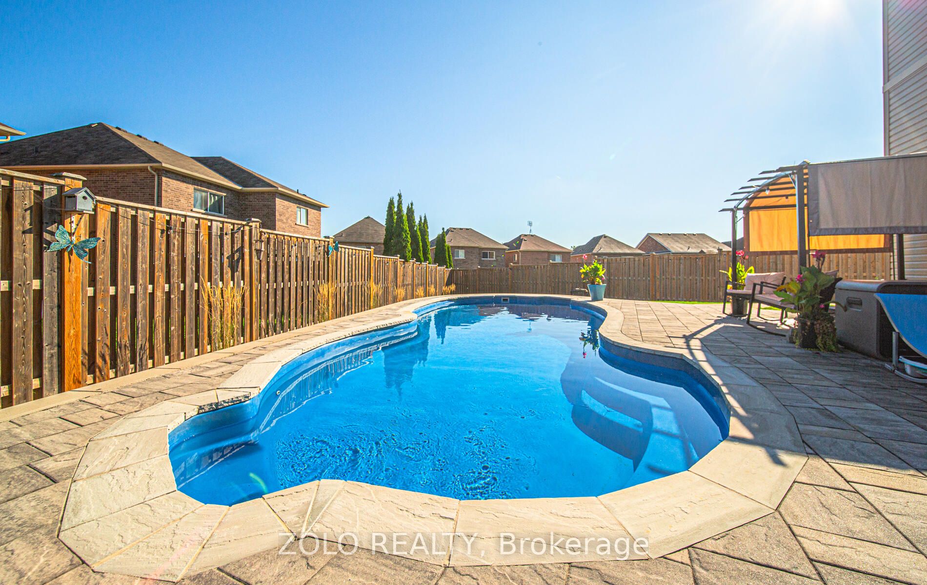 504 Halo Street Property Photo 48