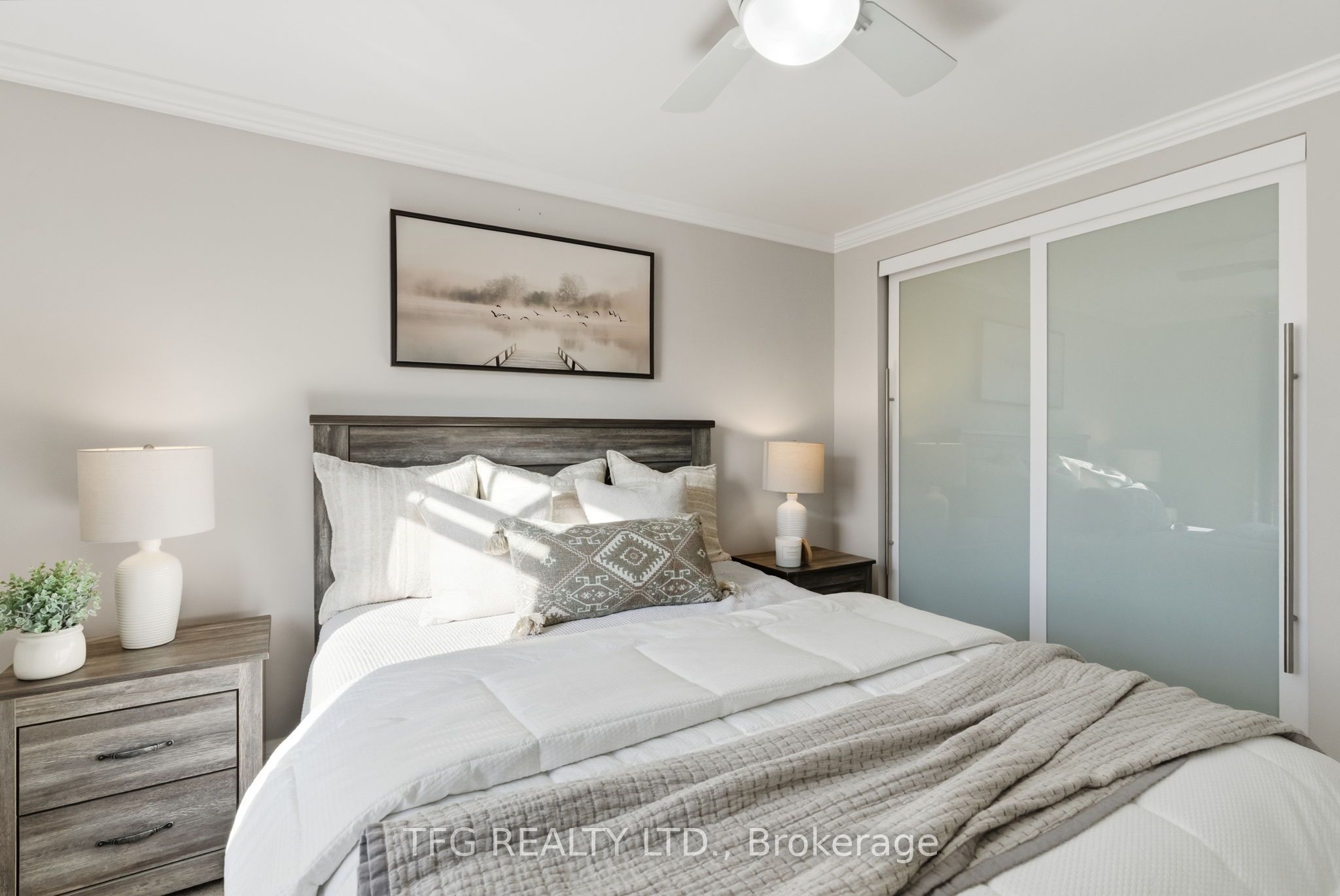 131 Roxborough Avenue Property Photo 19