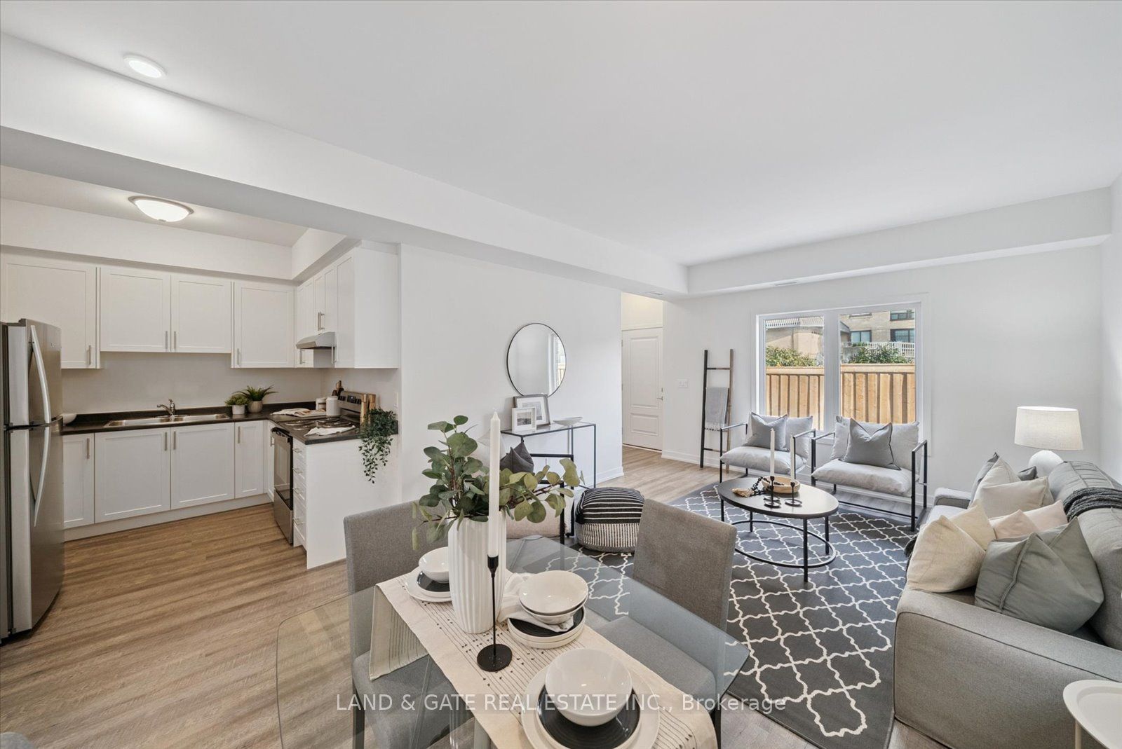 223 Albert St Property Photo 12