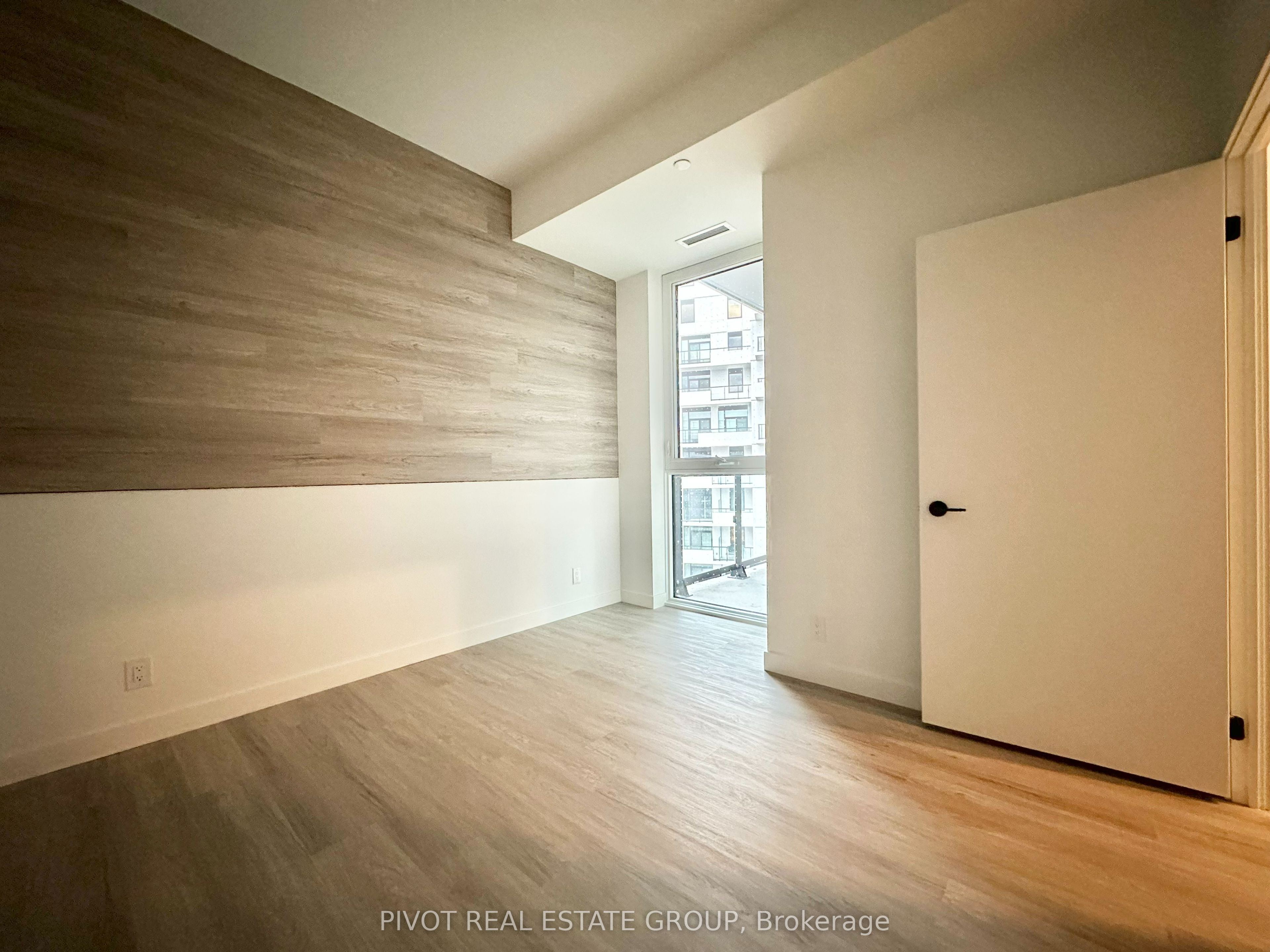 1050 Eastern Avenue 725 Property Photo 3