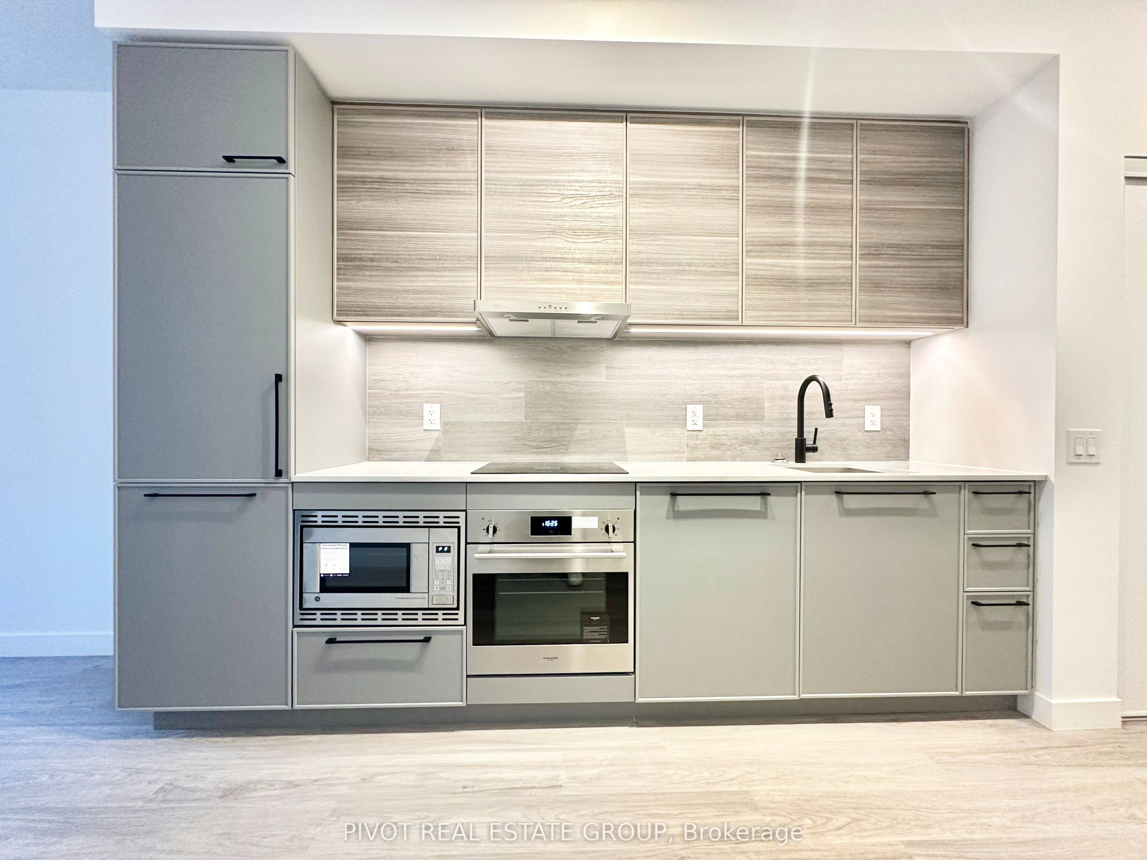 1050 Eastern Avenue 725 Property Photo 6