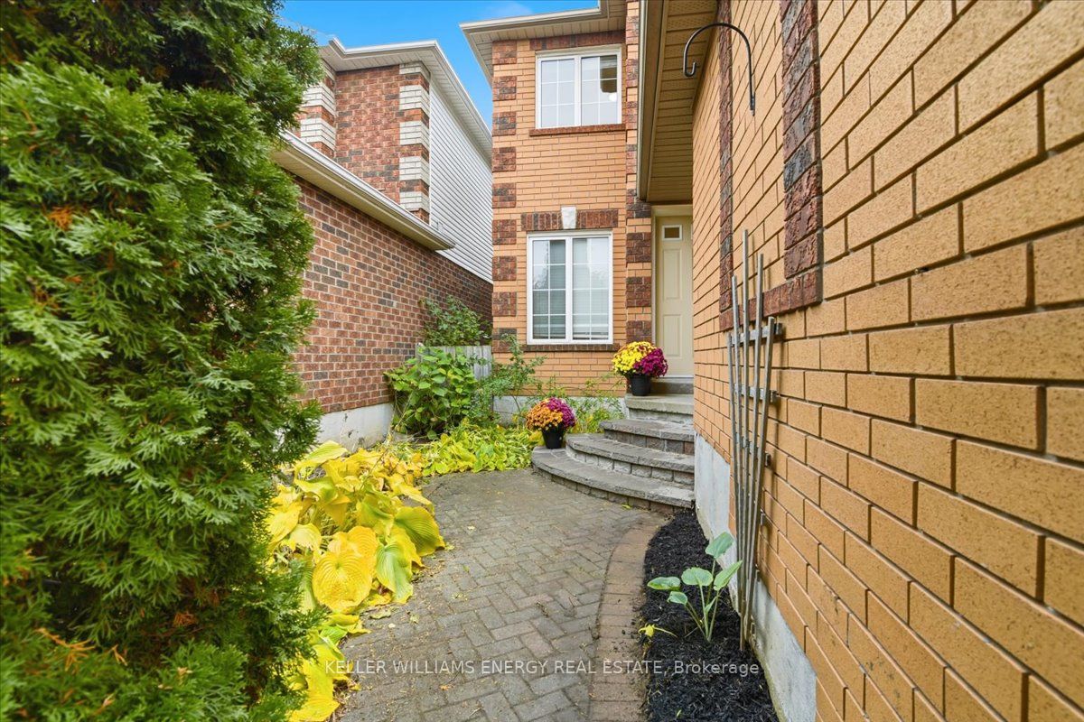 96 John Walter Crescent Property Photo 1