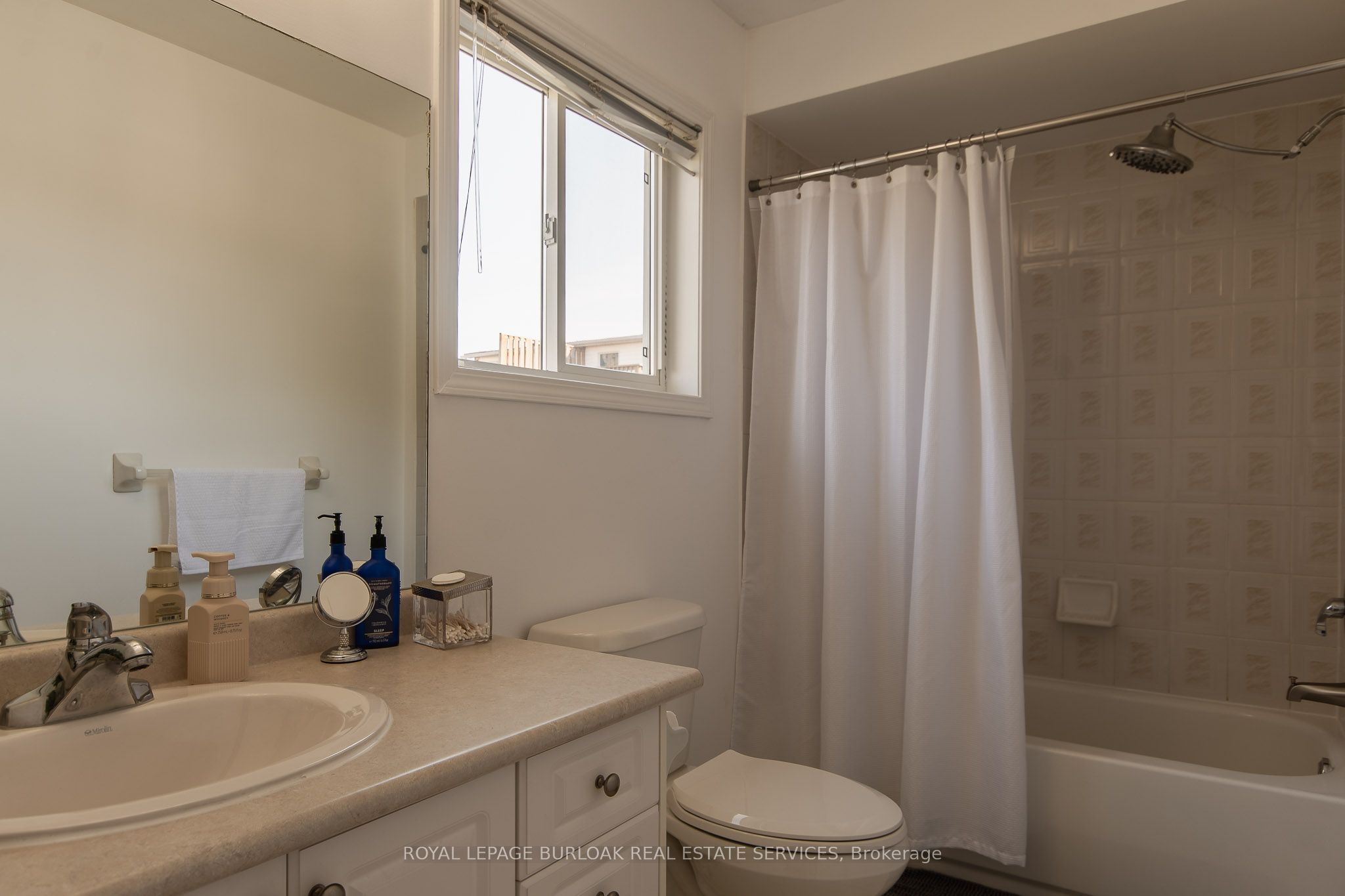 7 Trent Avenue Property Photo 23