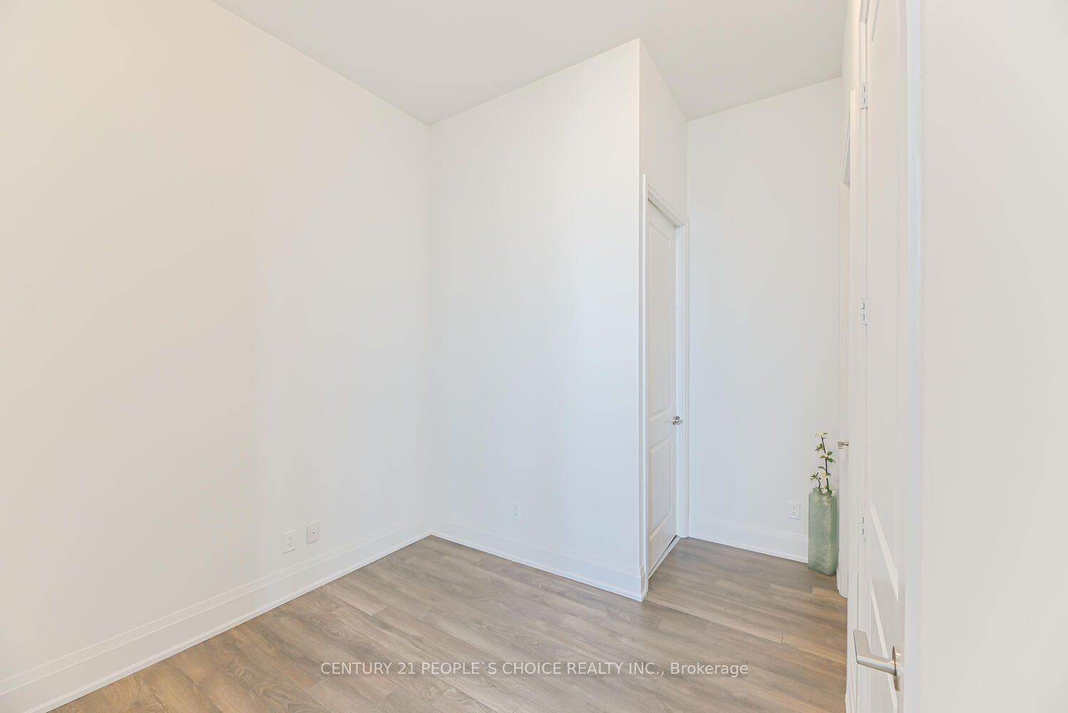 20 Meadowglen Place 2901 Property Photo 16