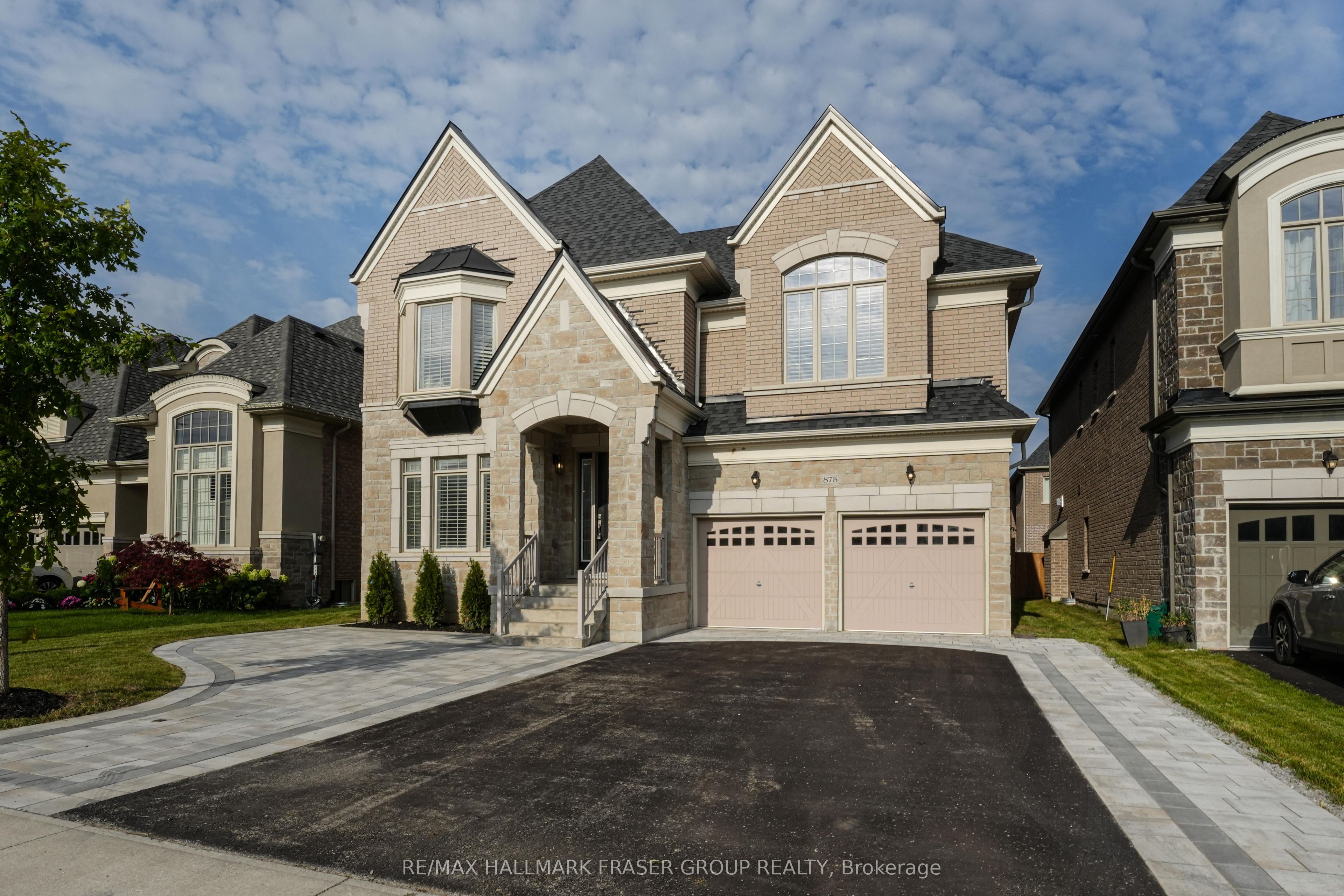 875 Riverside Drive Property Photo 1