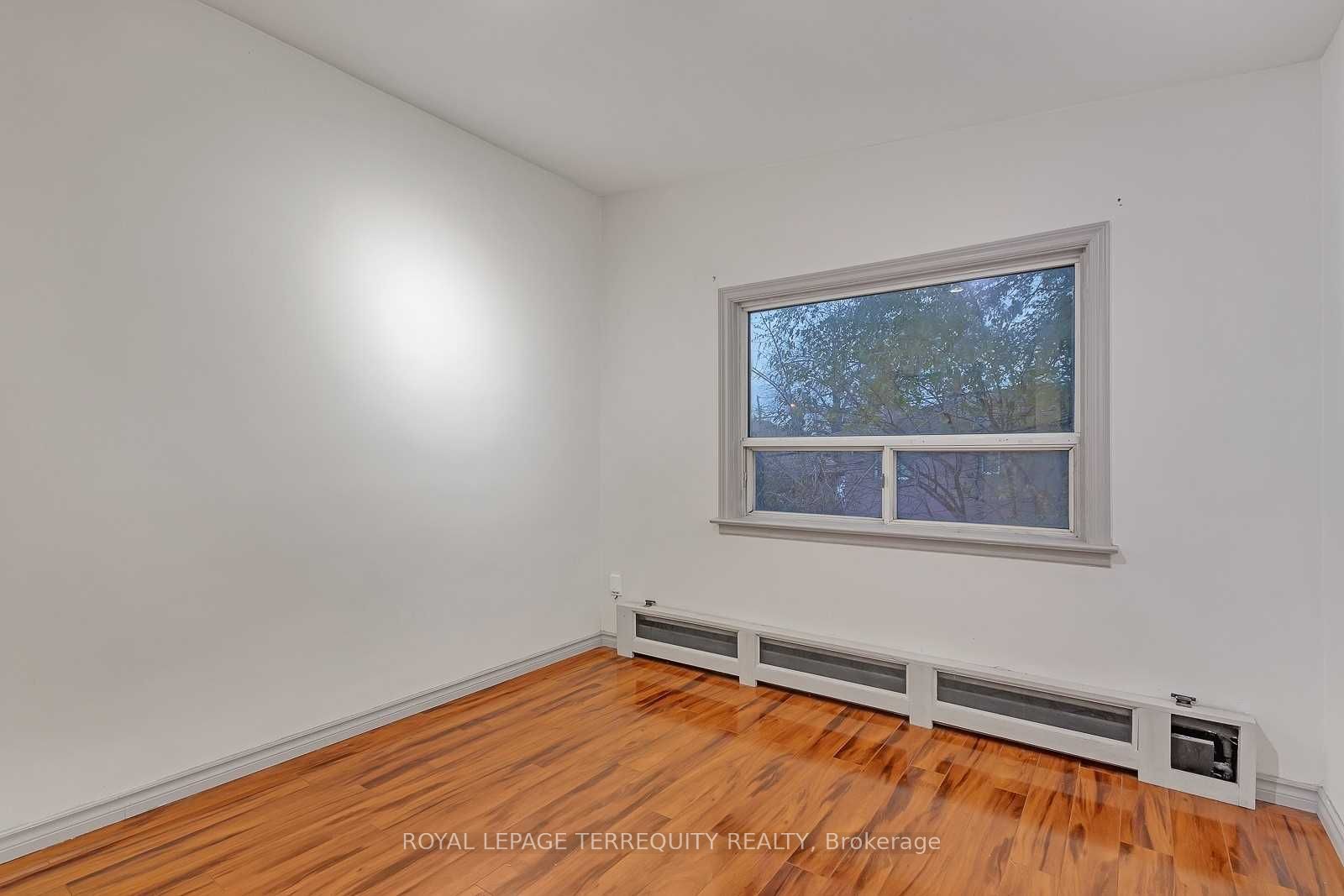 2977 Lawrence Avenue E Lower 2l Property Photo 18