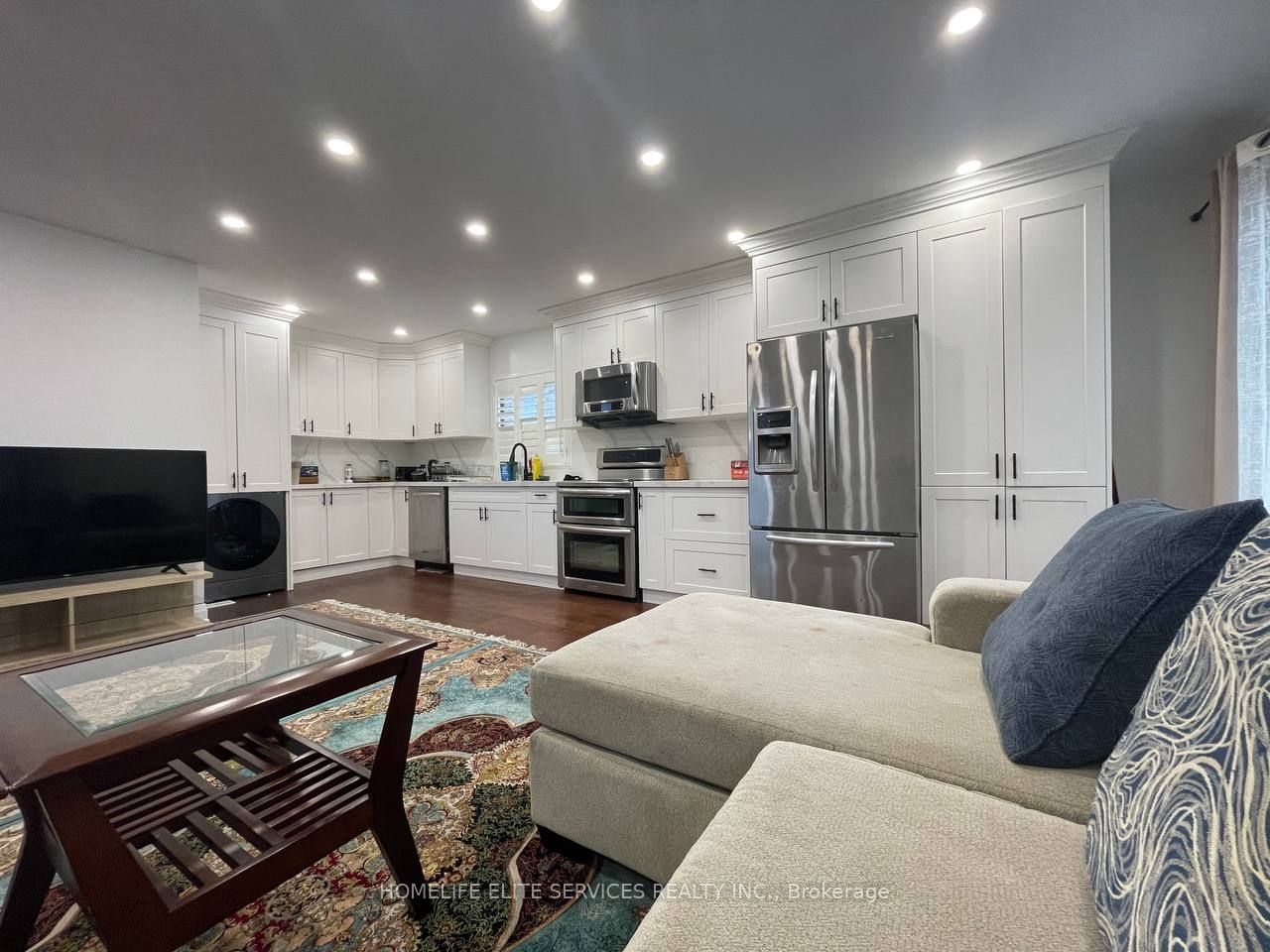 92 Crocus Drive Property Photo 1