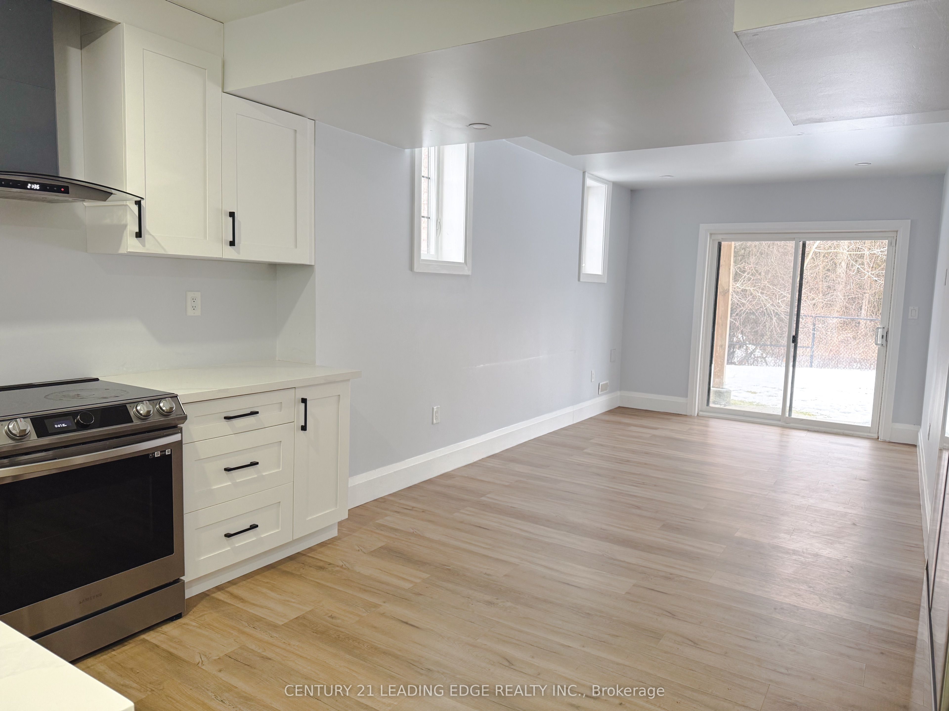39 Crombie Street Bsmt Property Photo 1
