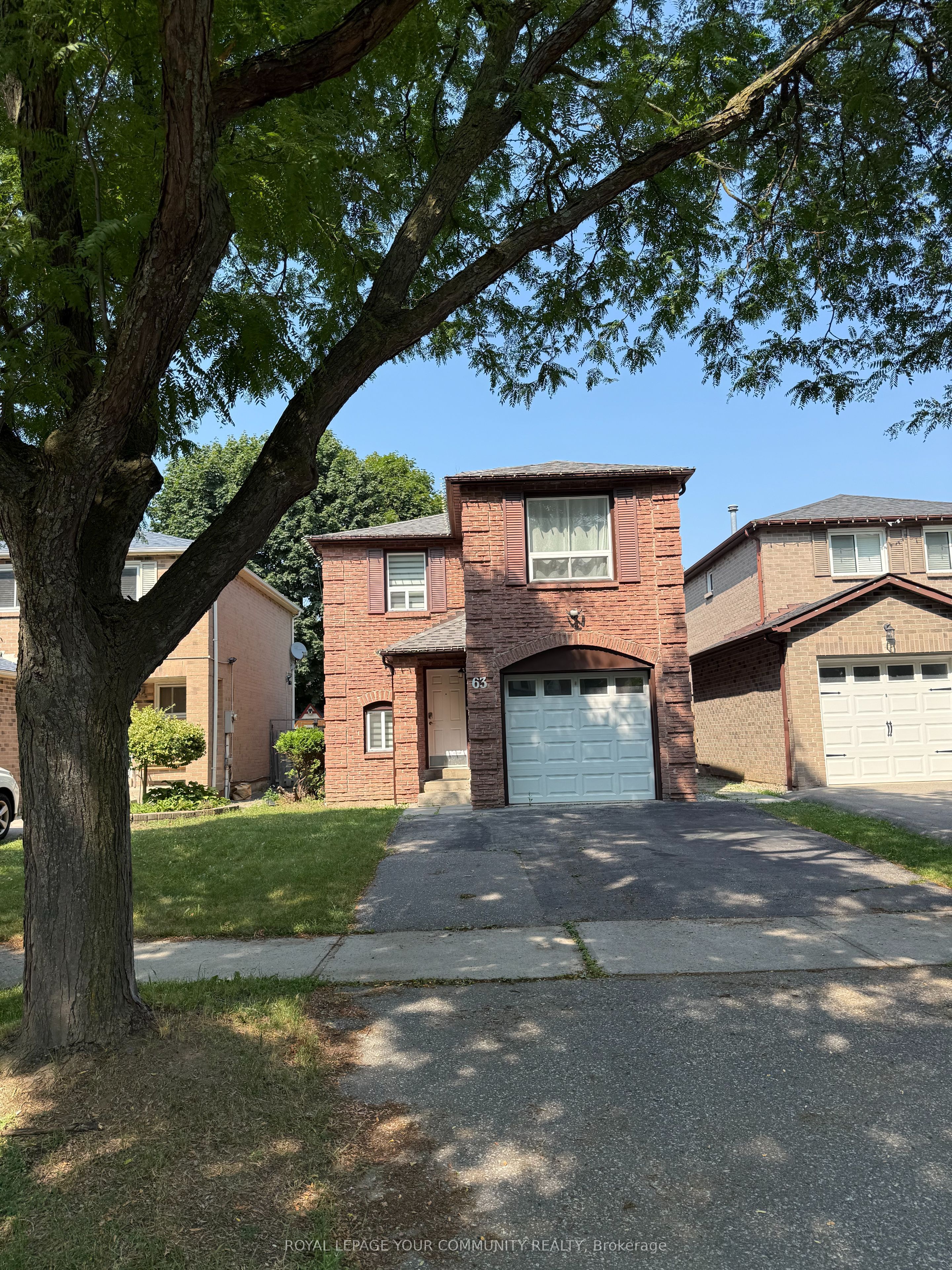 63 Barrett Cres Property Photo 1